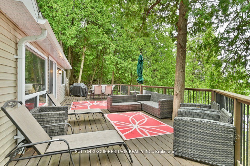 224 Shoreline Lane Property Photo 8