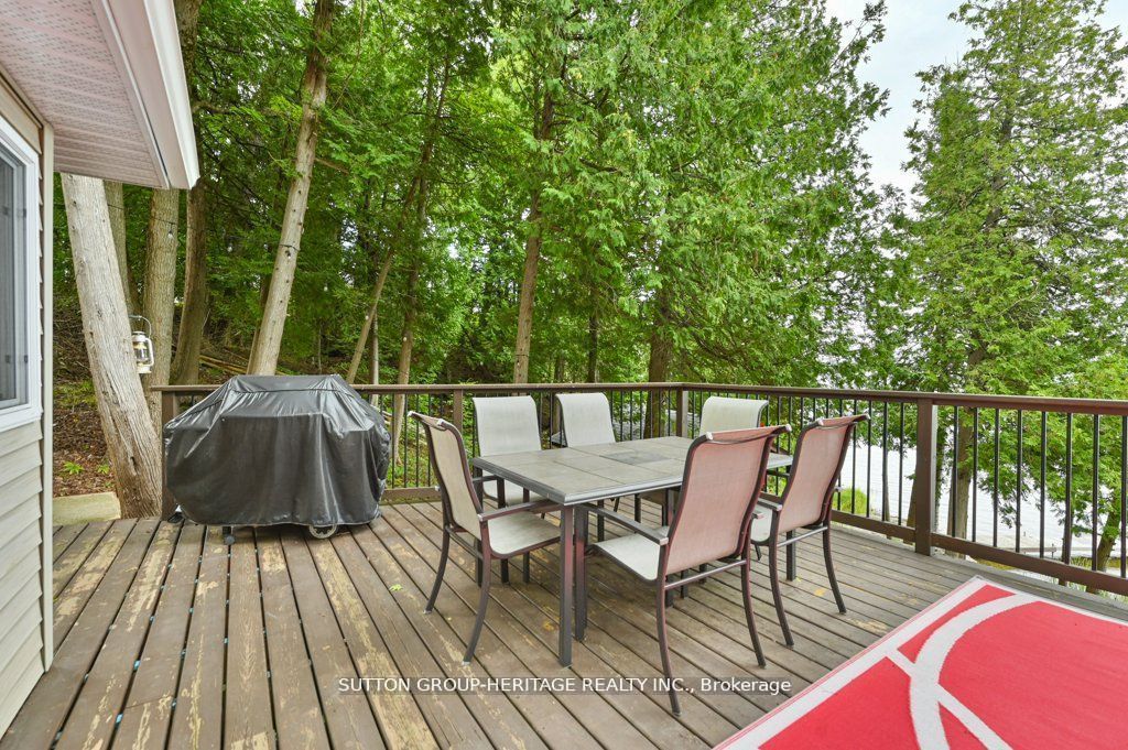 224 Shoreline Lane Property Photo 11