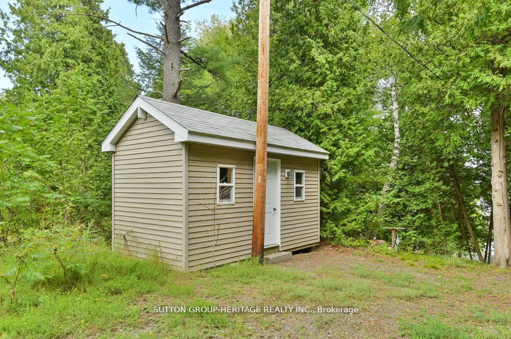 224 Shoreline Lane Property Photo 12