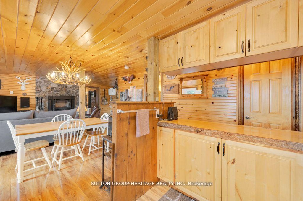 224 Shoreline Lane Property Photo 16