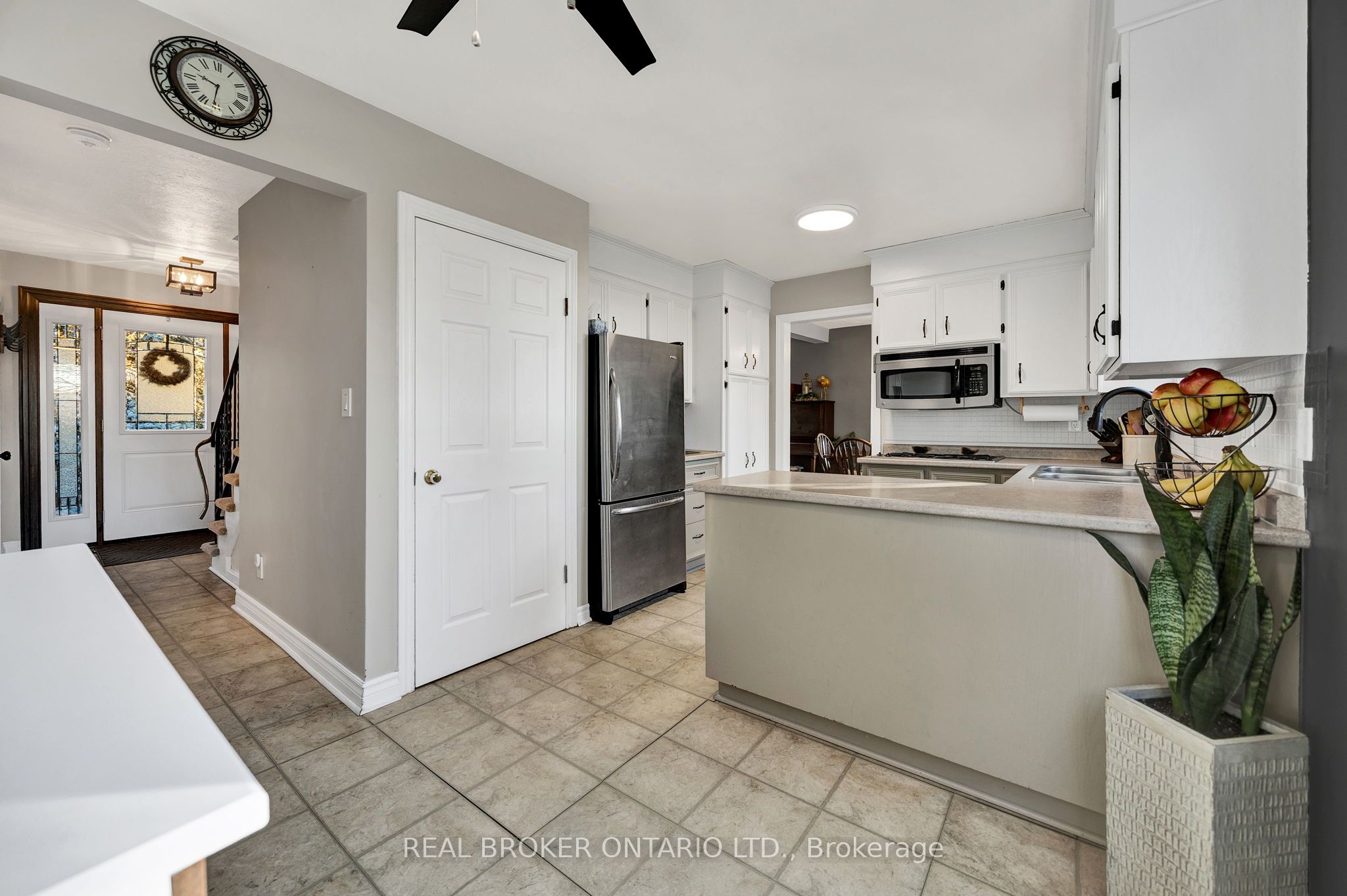3766 Lobsinger Line Property Photo 6