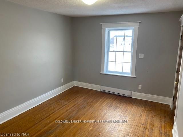 17 Hainer Street Property Photo 25