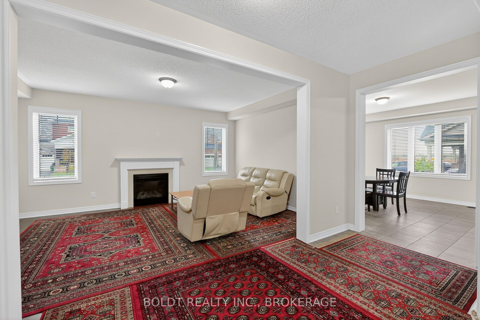 103 Homestead Way Property Photo 8