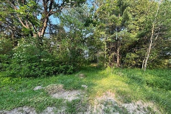 034541 Sideroad 21-22 Property Photo 1