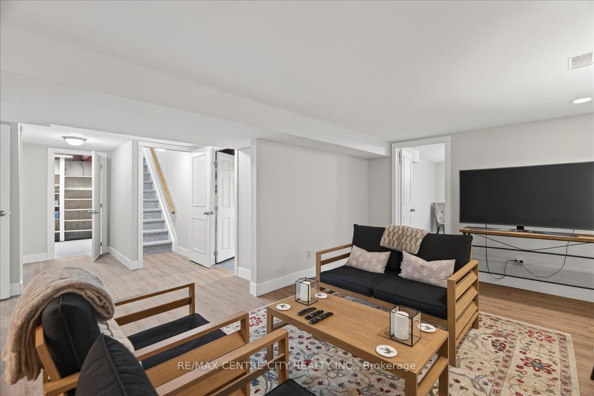 1102 Prince Philip Drive Property Photo 29