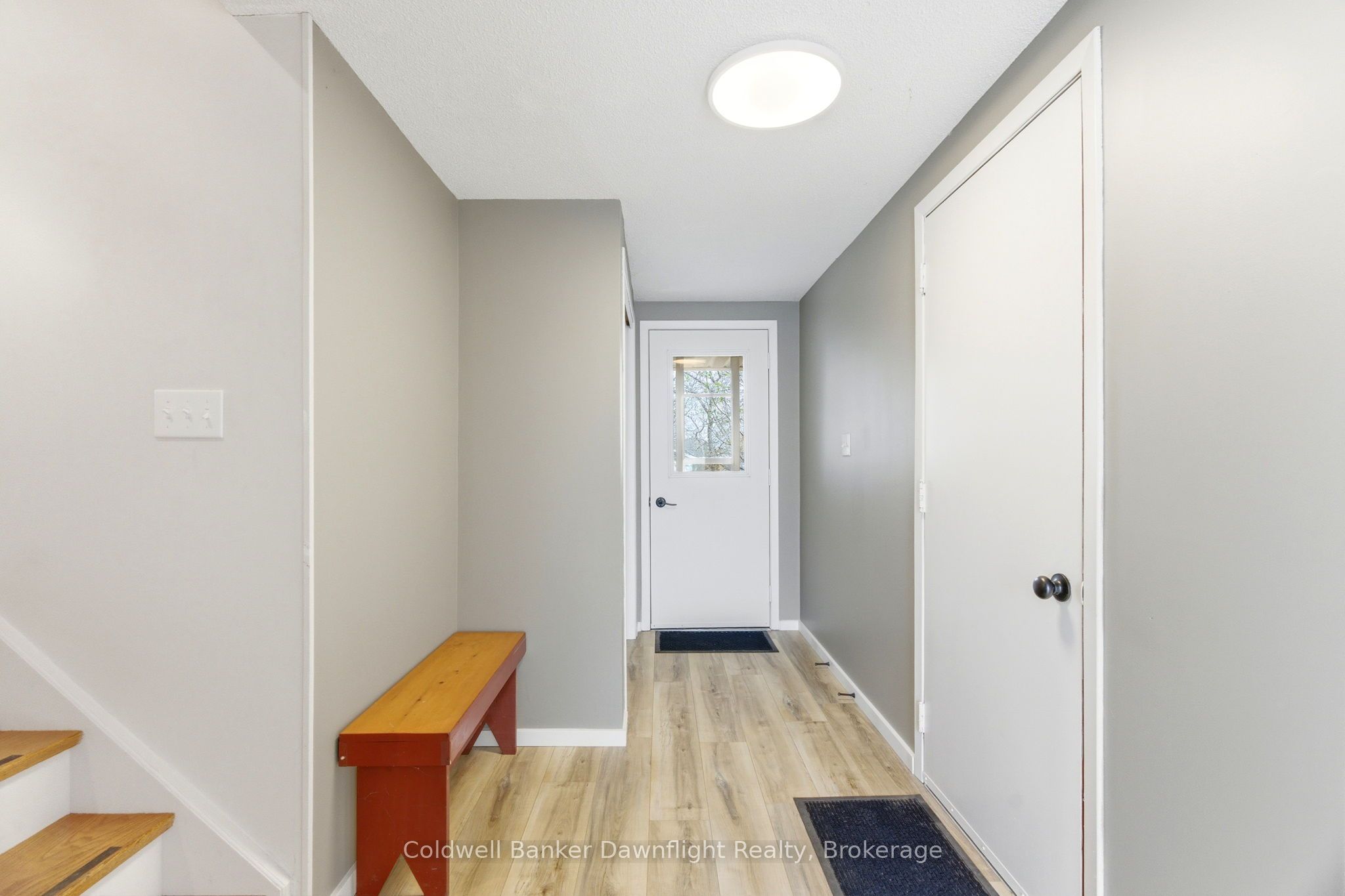 516 Maitland Court Property Photo 4