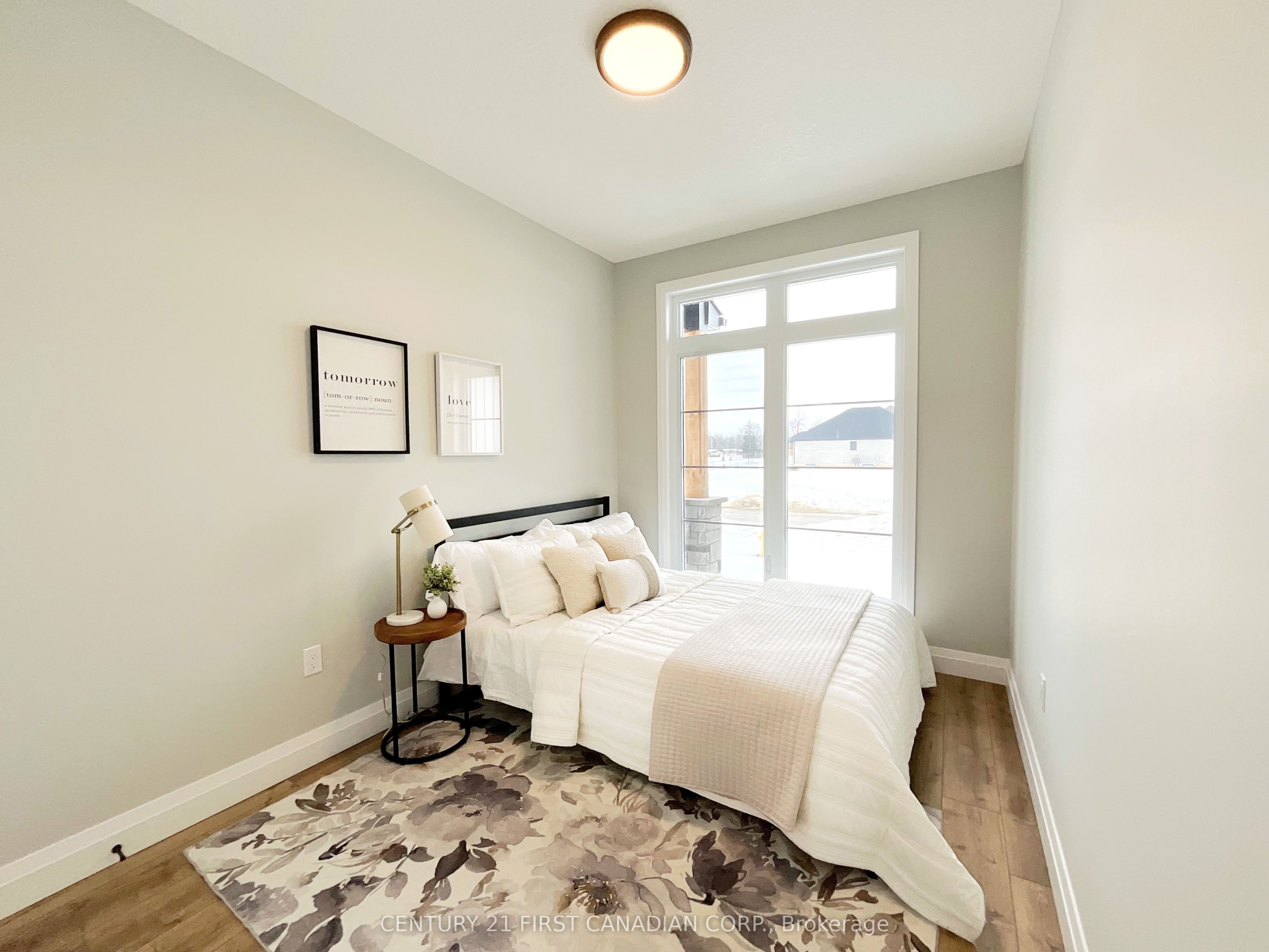 7 Postma Crescent Property Photo 5