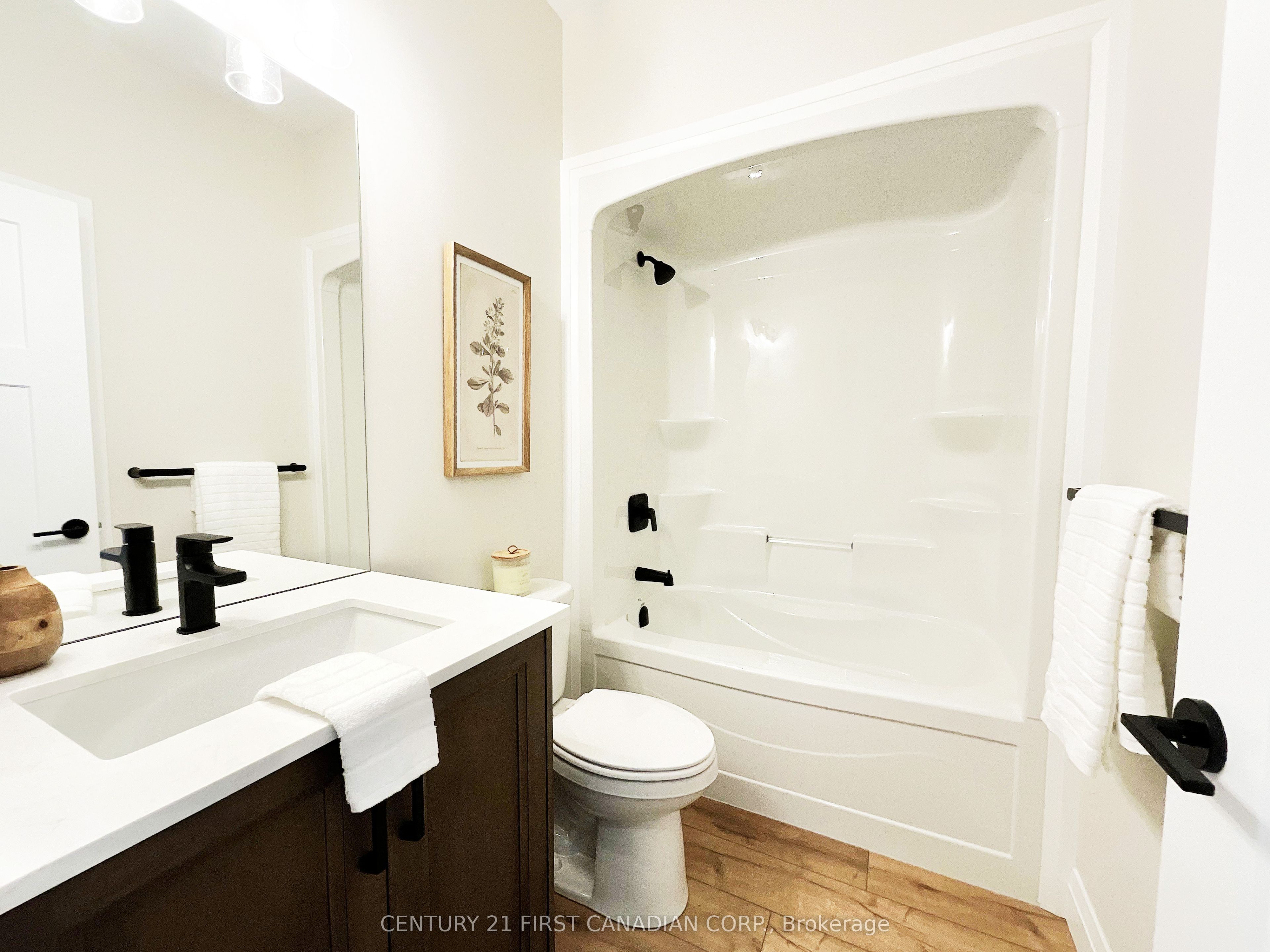 7 Postma Crescent Property Photo 7