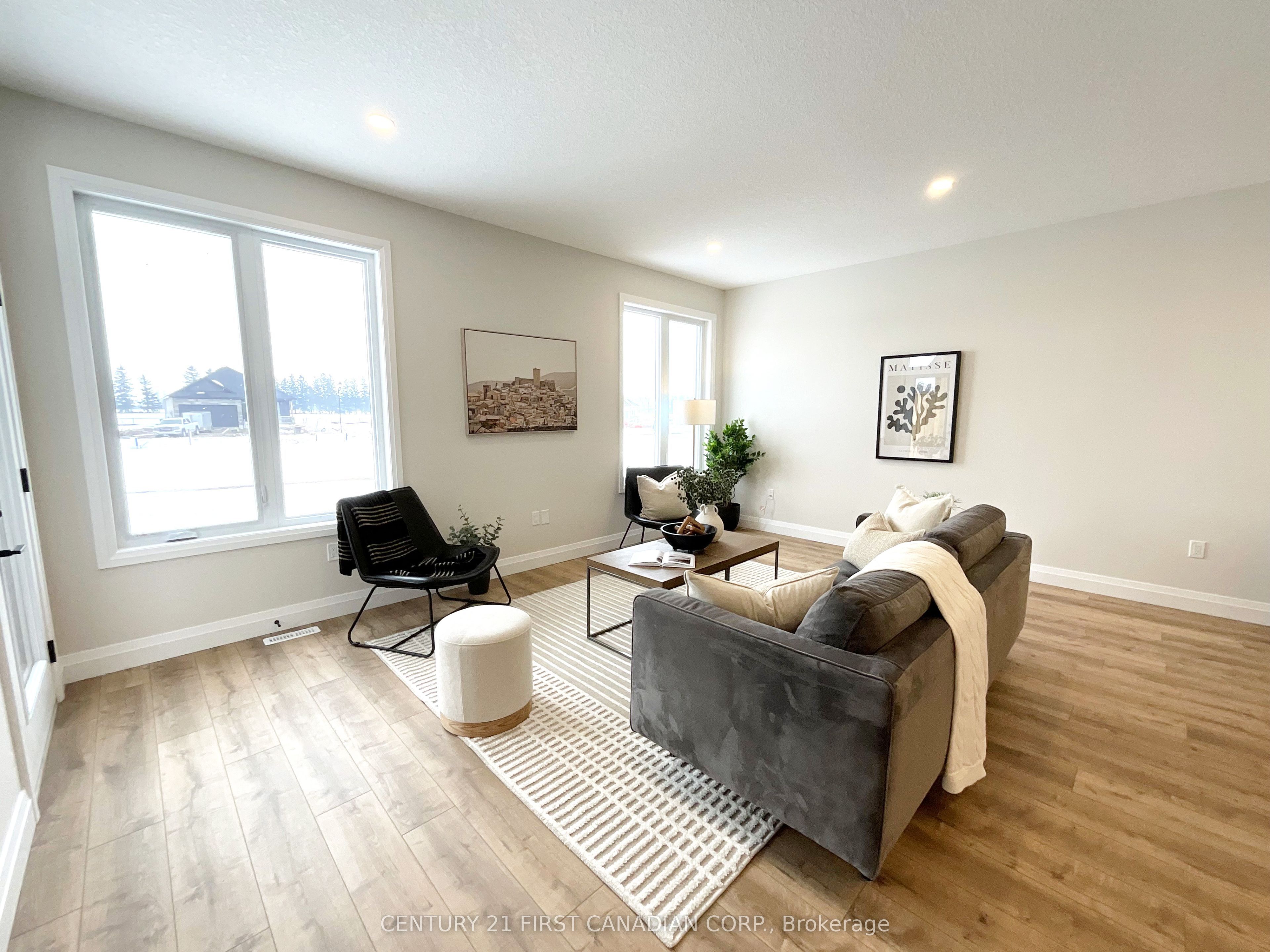 7 Postma Crescent Property Photo 16