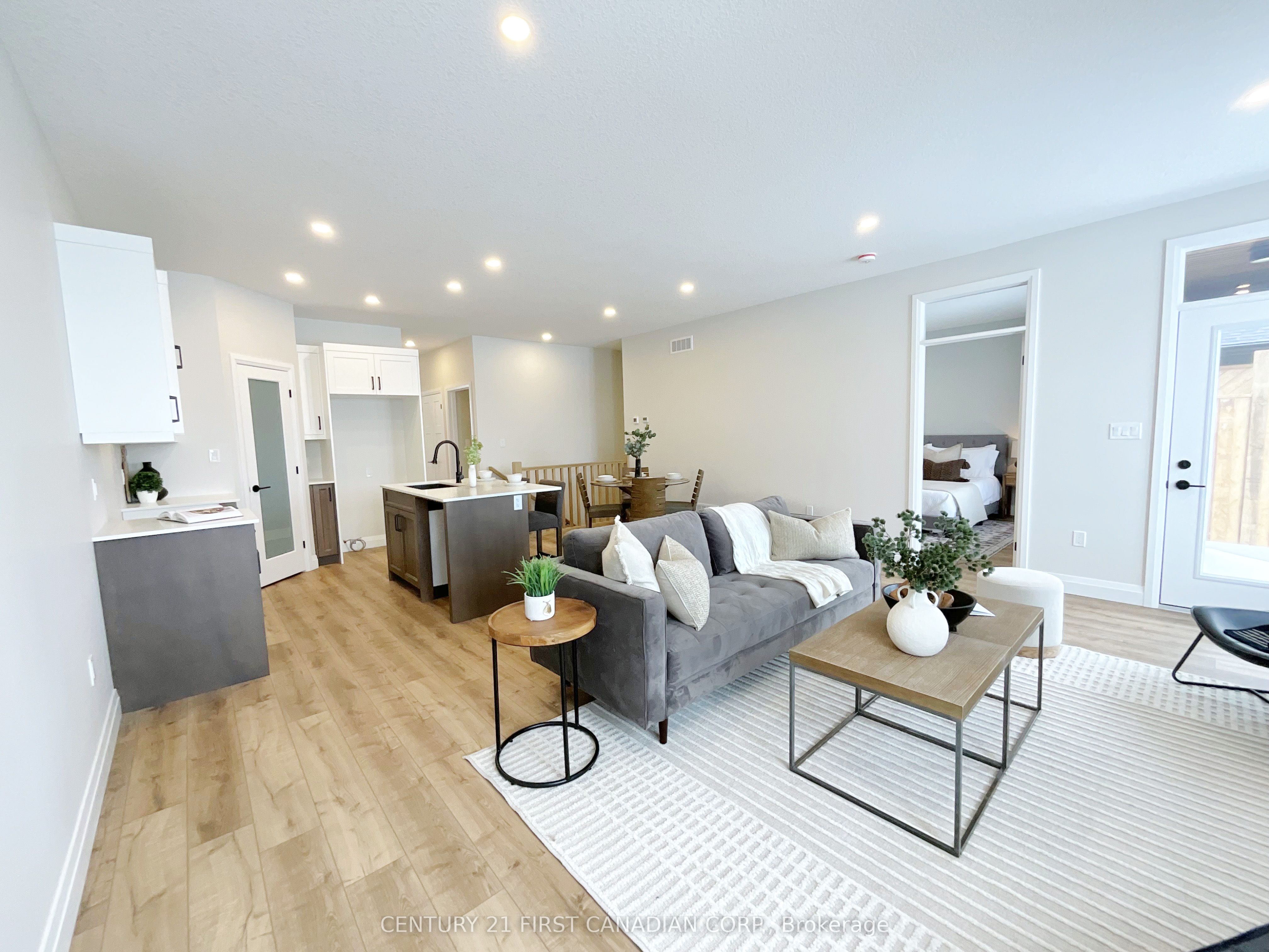 7 Postma Crescent Property Photo 18