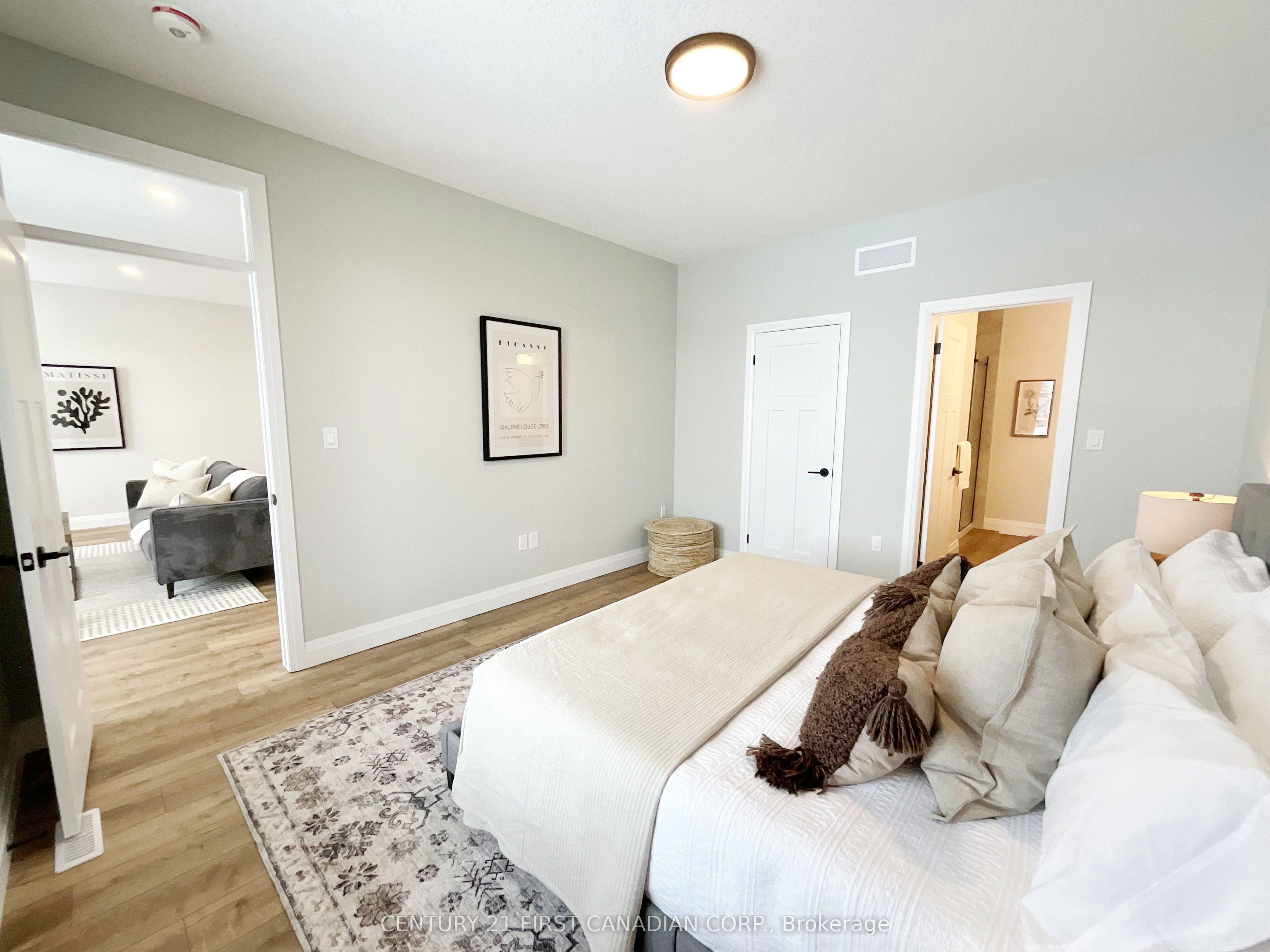 7 Postma Crescent Property Photo 20