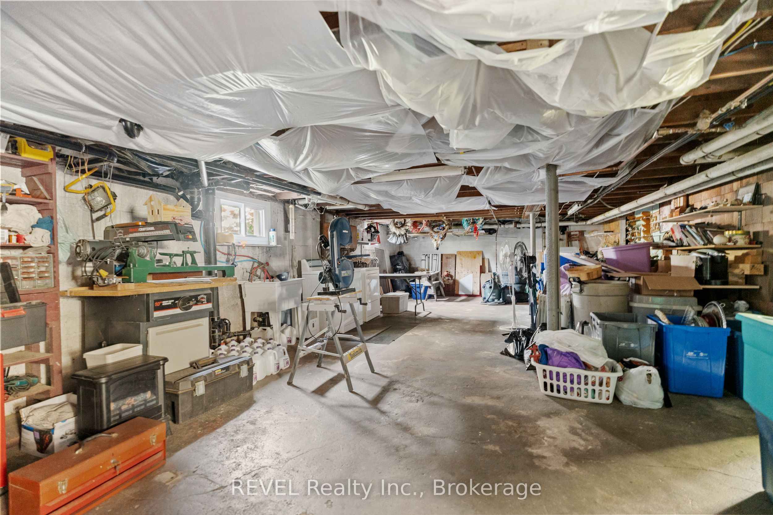 208 North Street Property Photo 31