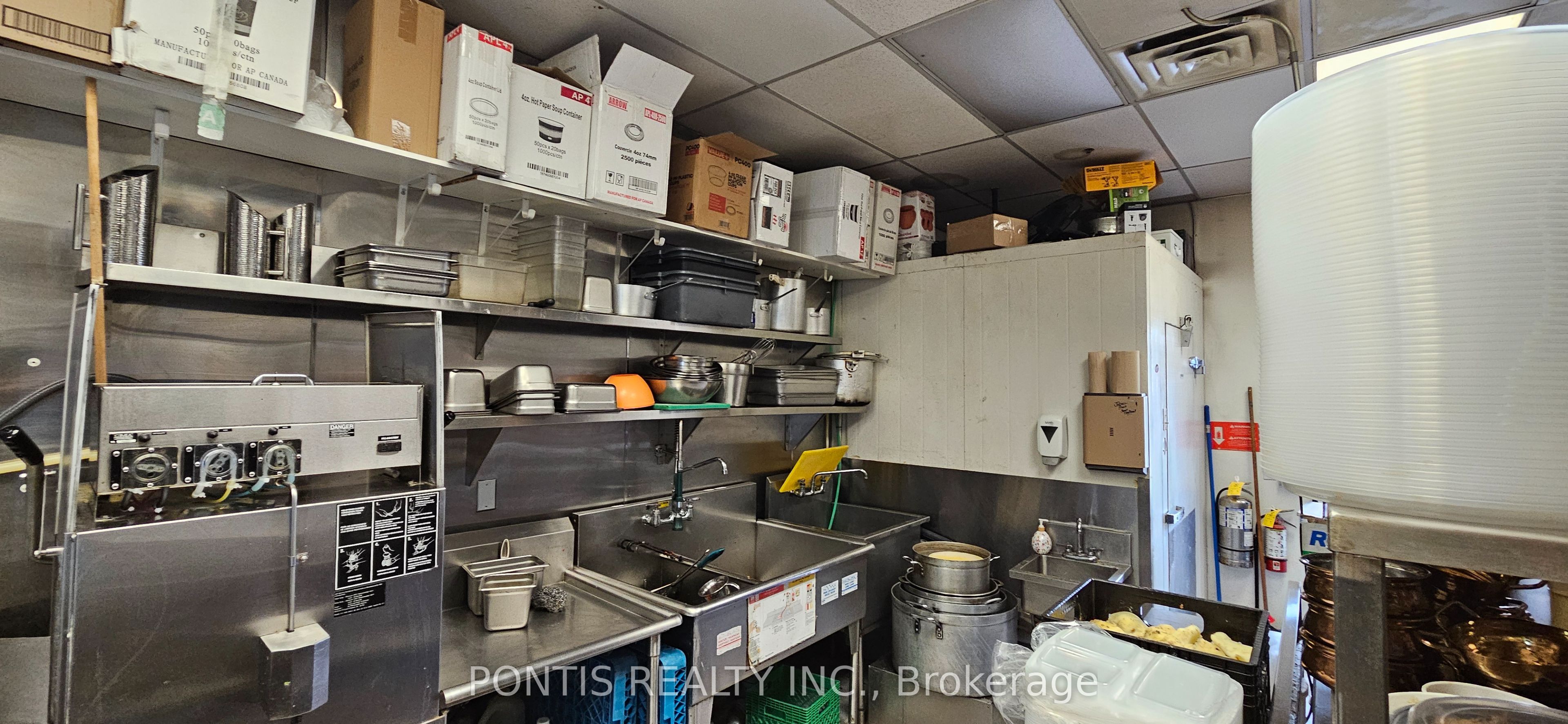 443 Norwich Avenue Property Photo 23