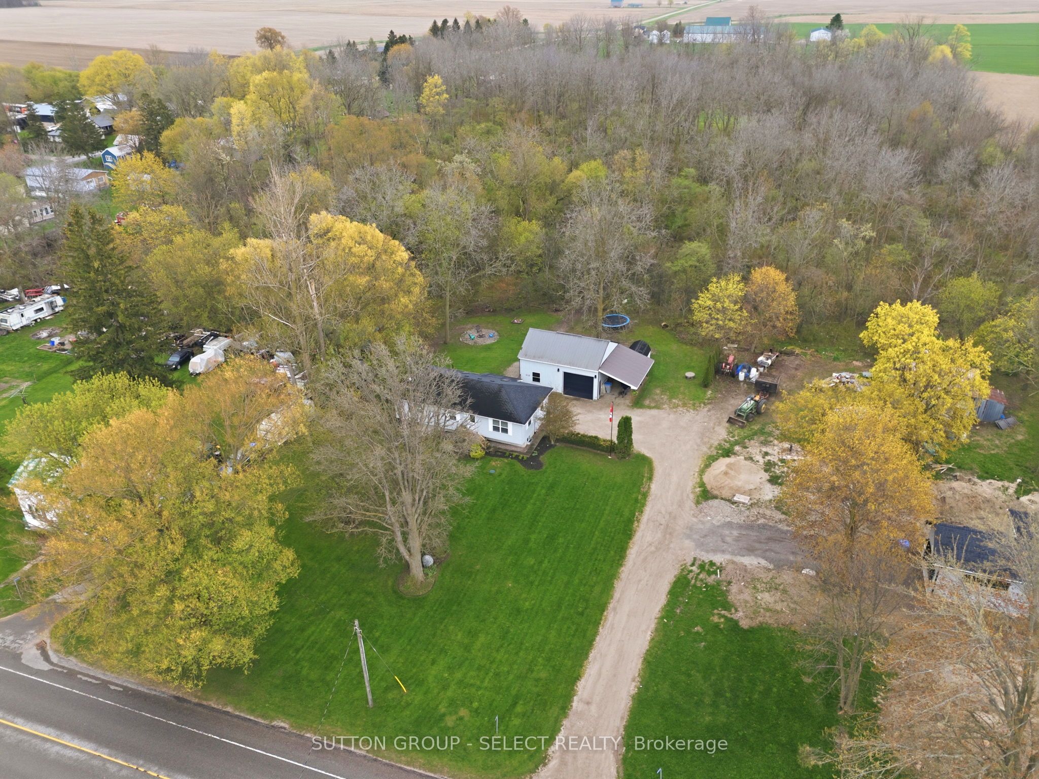 41165 Kirkton Road Property Photo 5