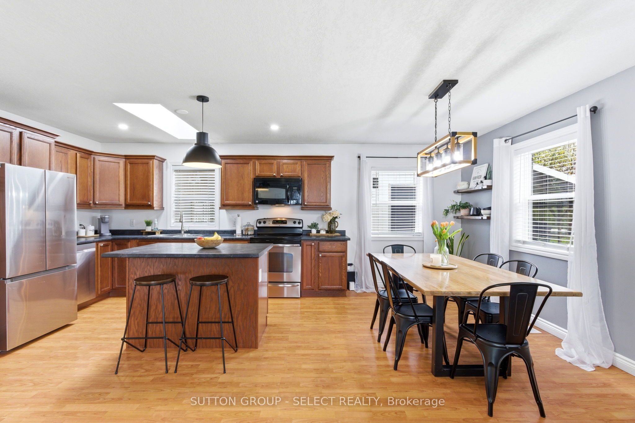 41165 Kirkton Road Property Photo 9