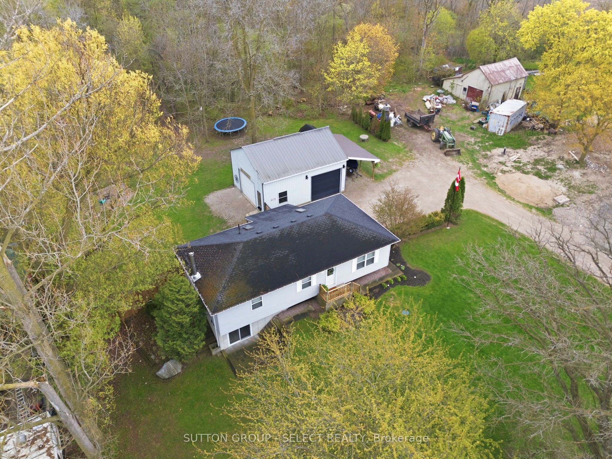 41165 Kirkton Road Property Photo 40