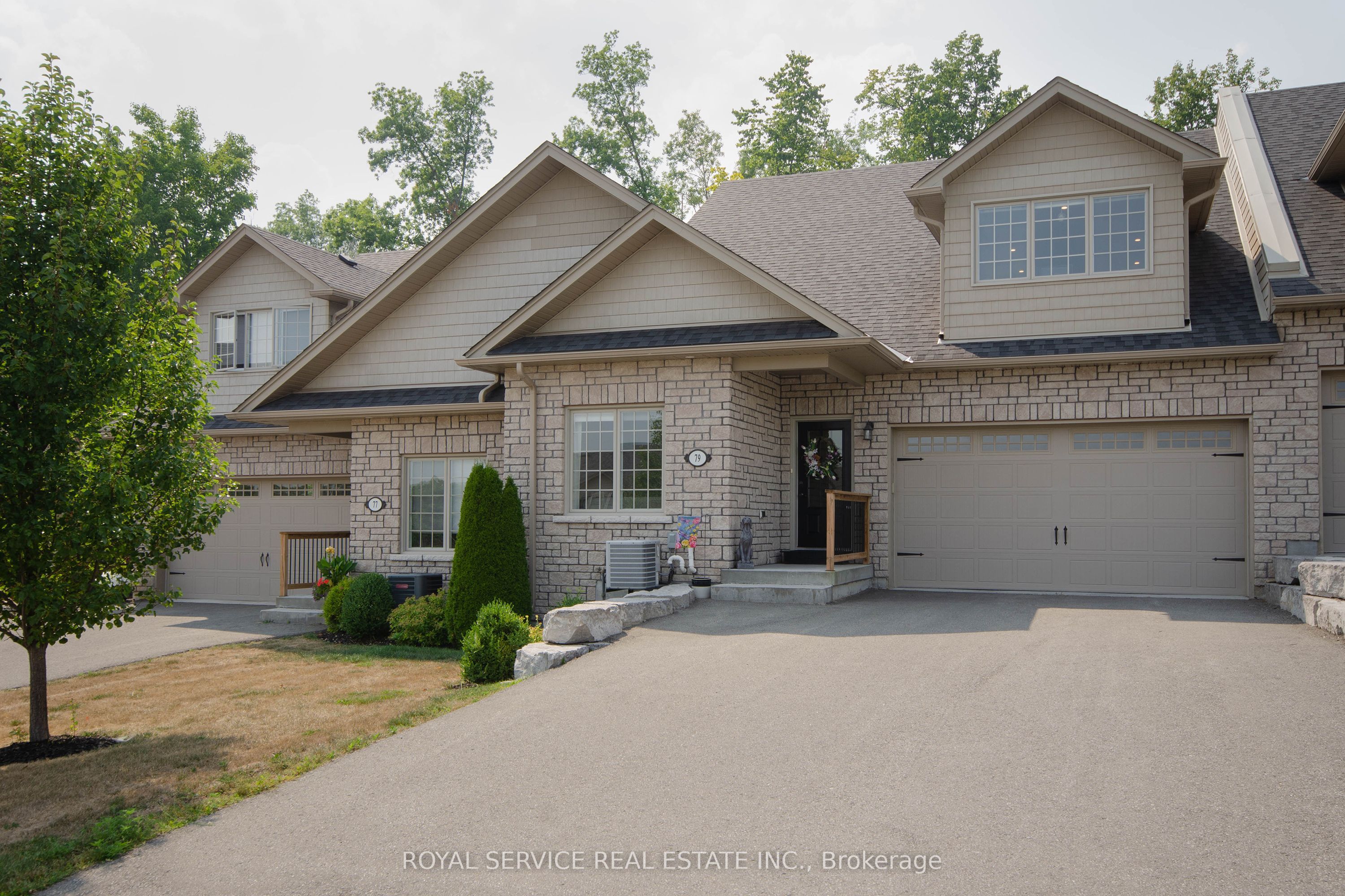 79 Orchard Way Property Photo 3