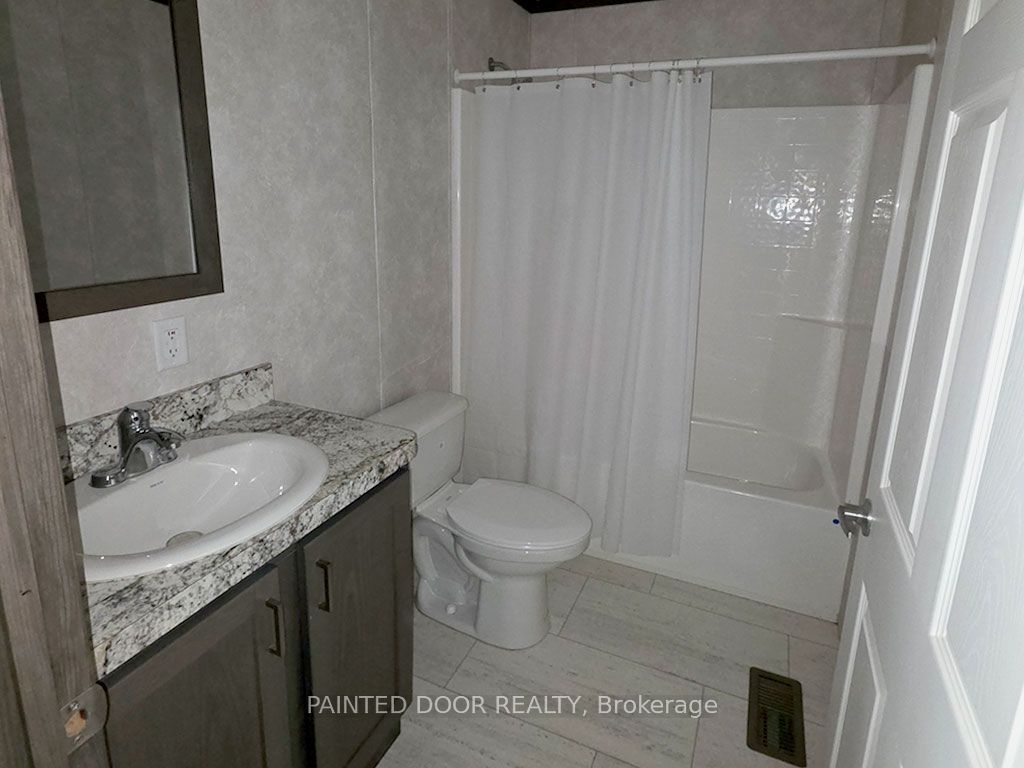 45 Tower Road 4 Property Photo 8