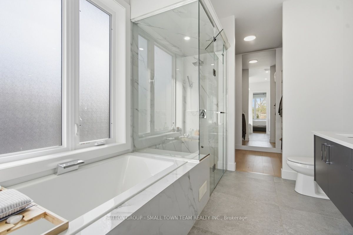 31 Creek Side Place Property Photo 17