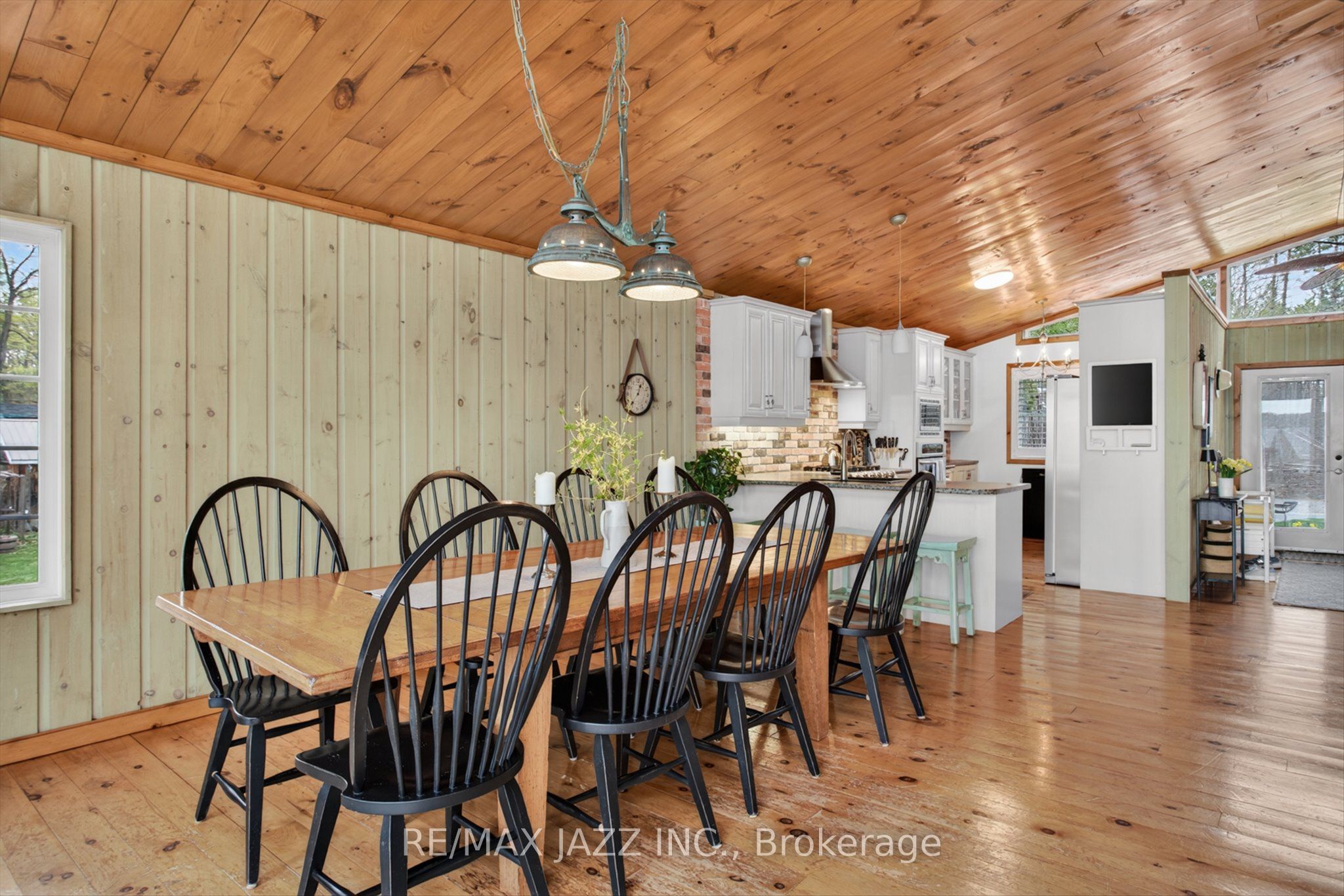 535 Marble Point Road Property Photo 15