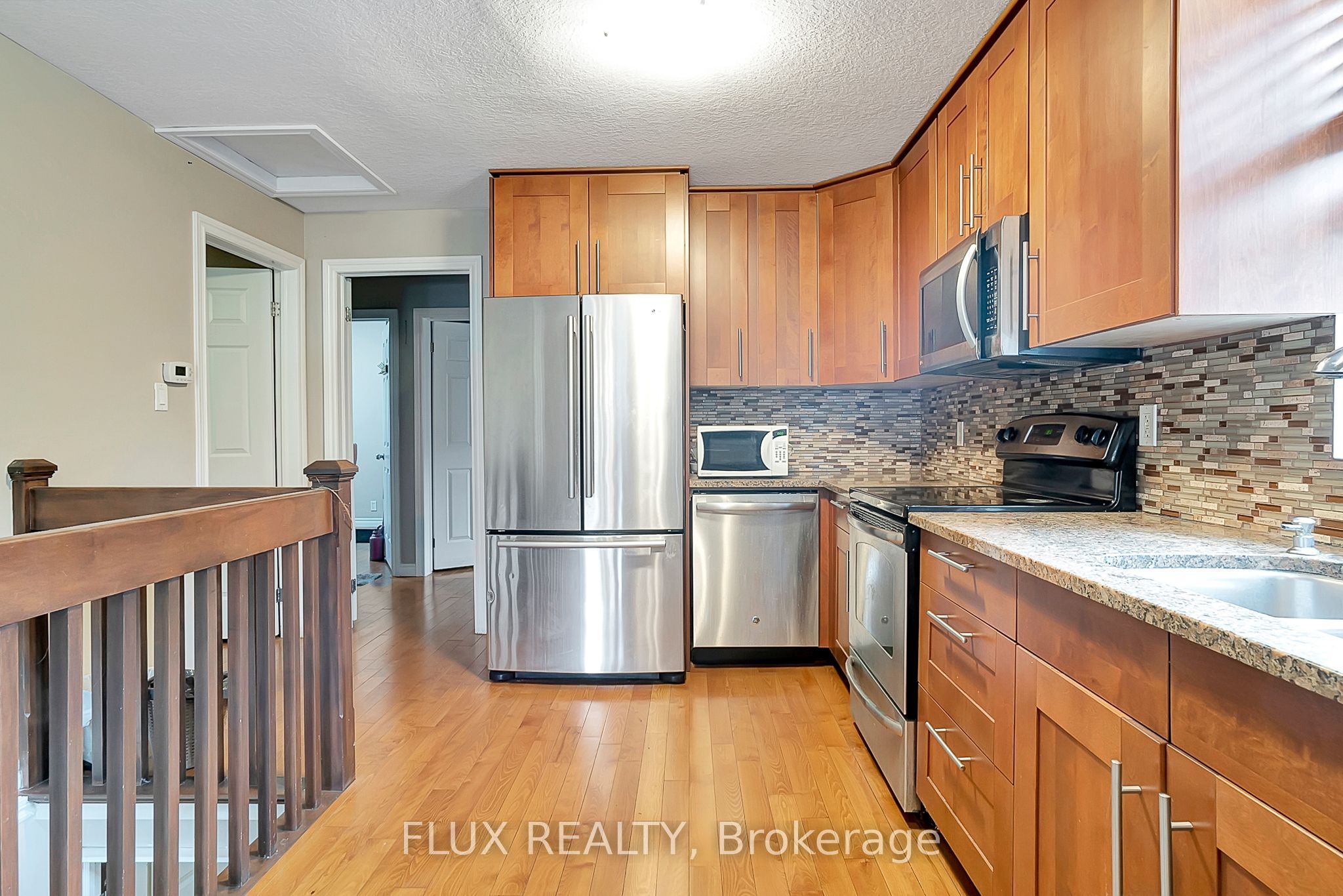 1392 Doon Village Road Property Photo 6