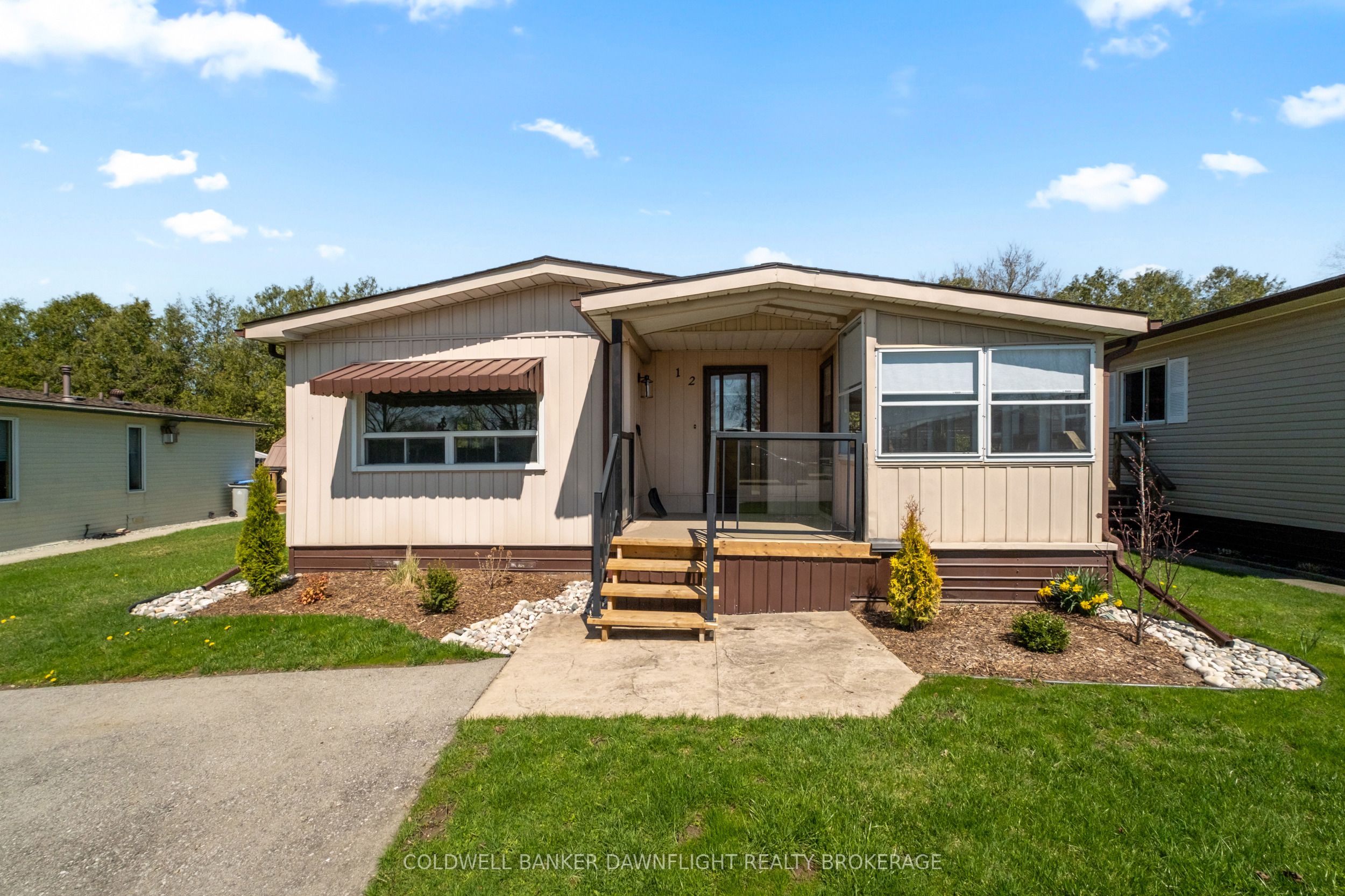12 Redford Drive Property Photo 1