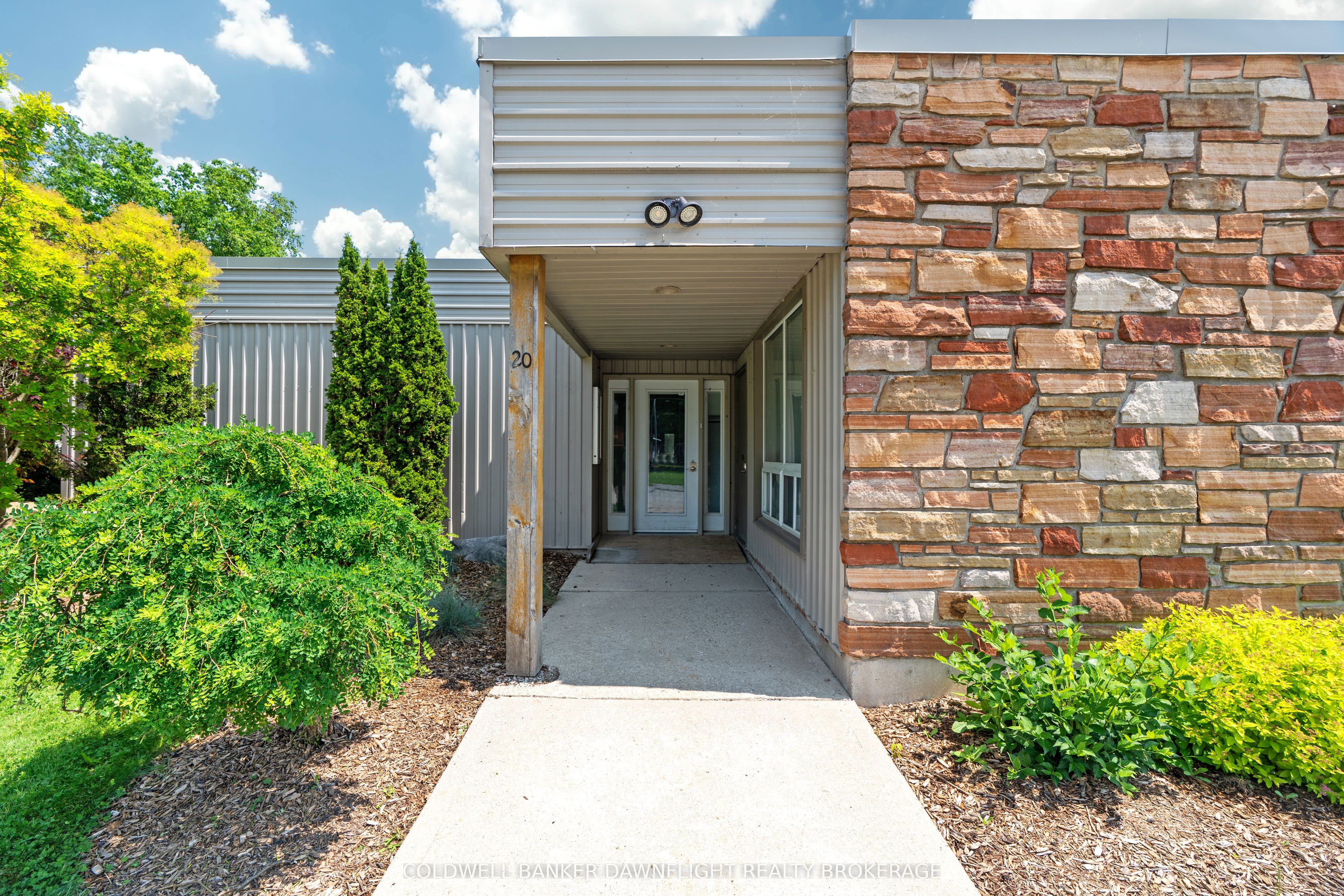 12 Redford Drive Property Photo 38