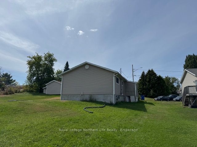 1 Anderson Street Property Photo 2