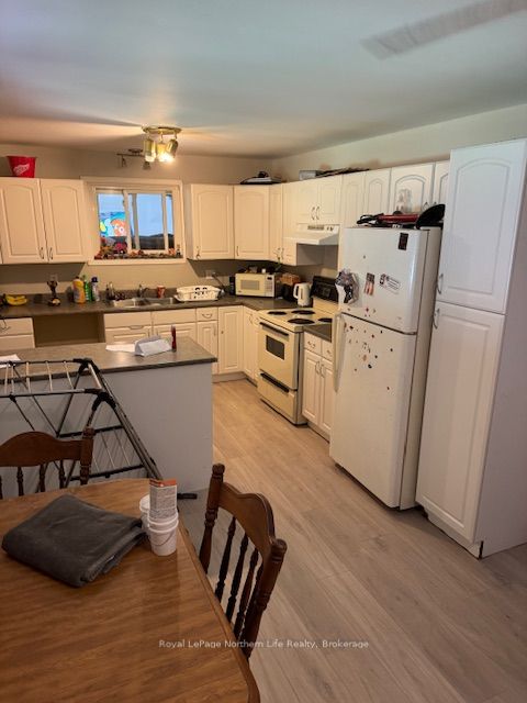 1 Anderson Street Property Photo 7