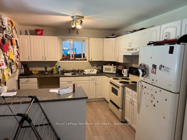 1 Anderson Street Property Photo 8