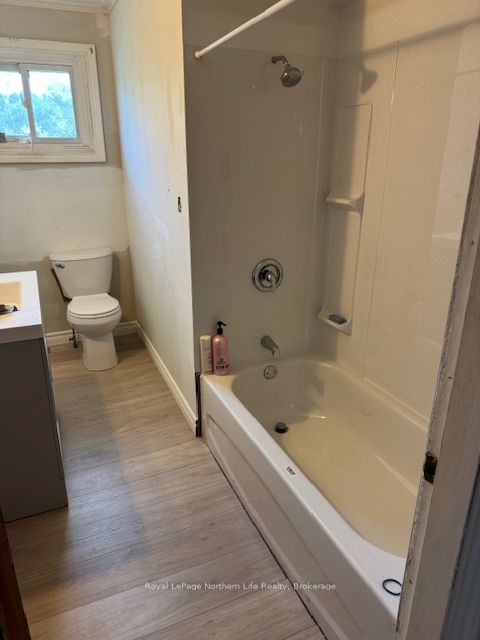 1 Anderson Street Property Photo 11