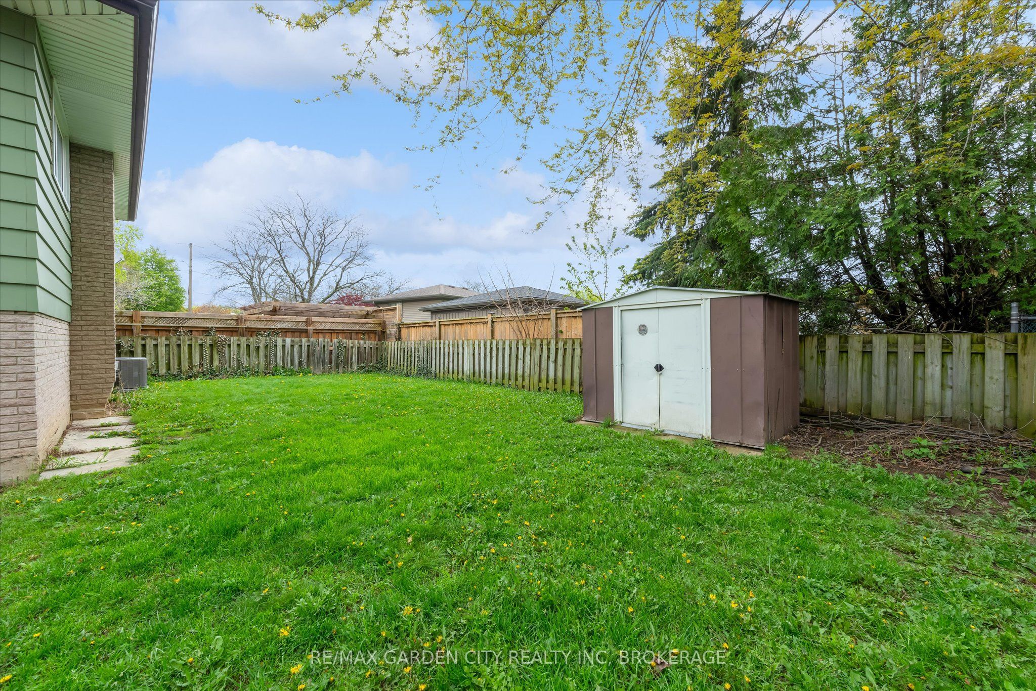 82 Linwell Road Property Photo 27
