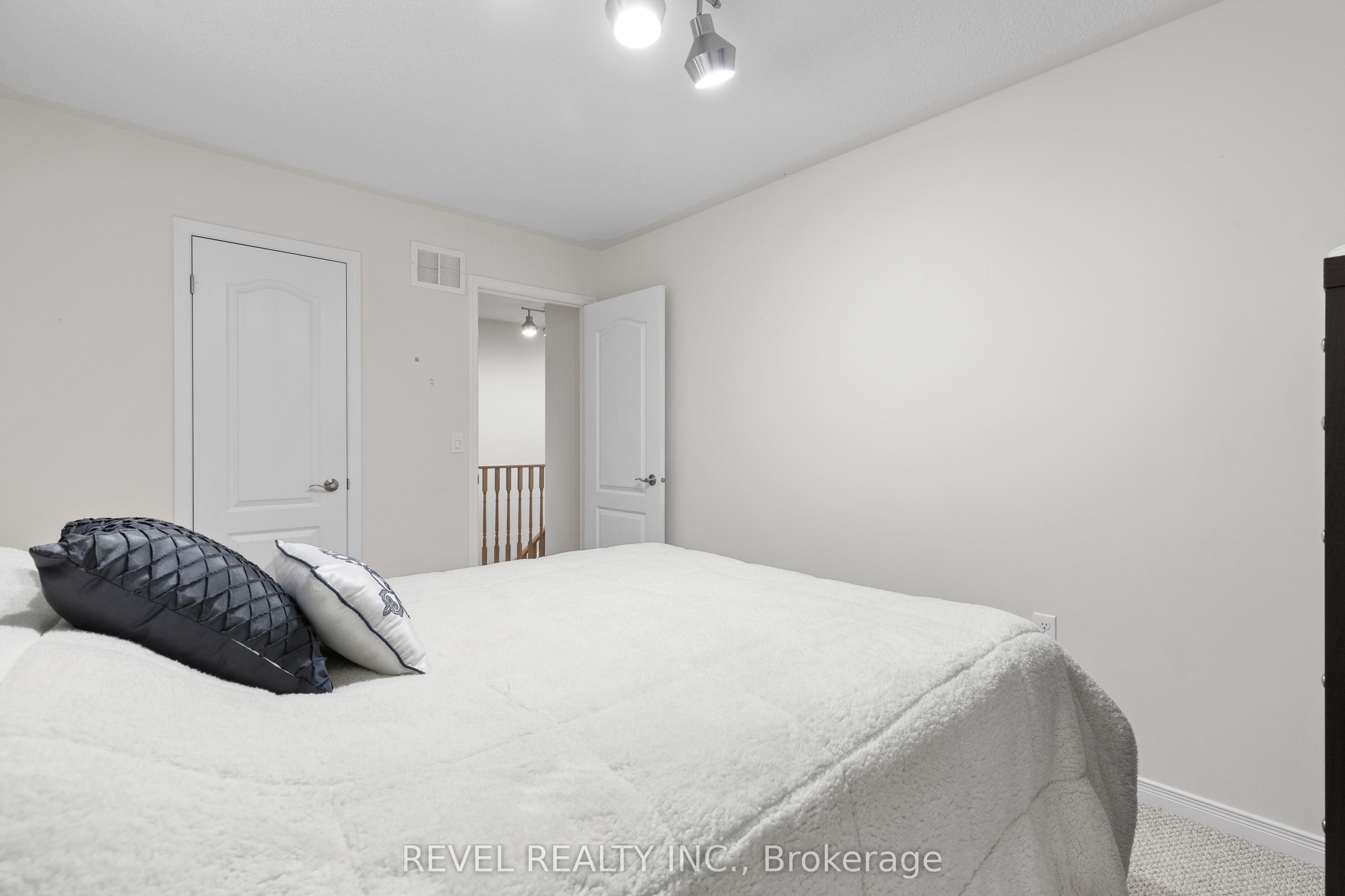 47 Lisbeth Crescent Property Photo 30
