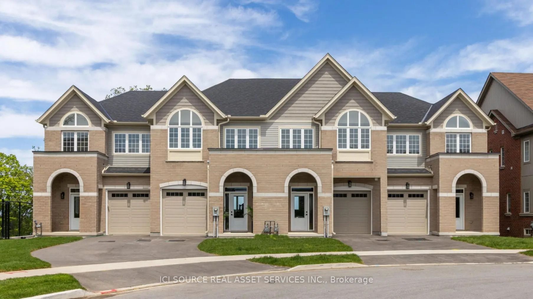 4061-2 Fracchioni Drive Property Photo 35