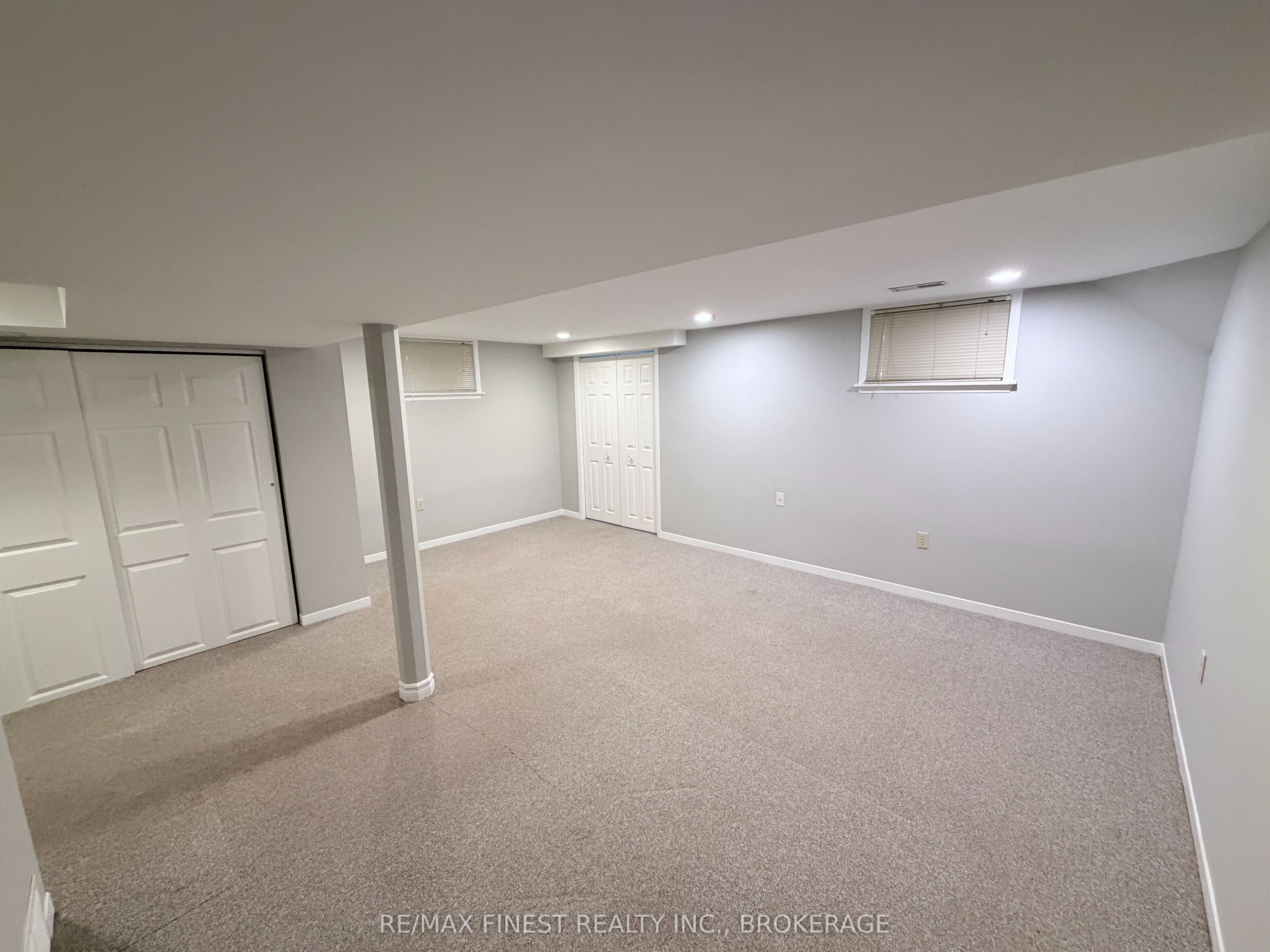 936 Killarney Crescent Property Photo 14