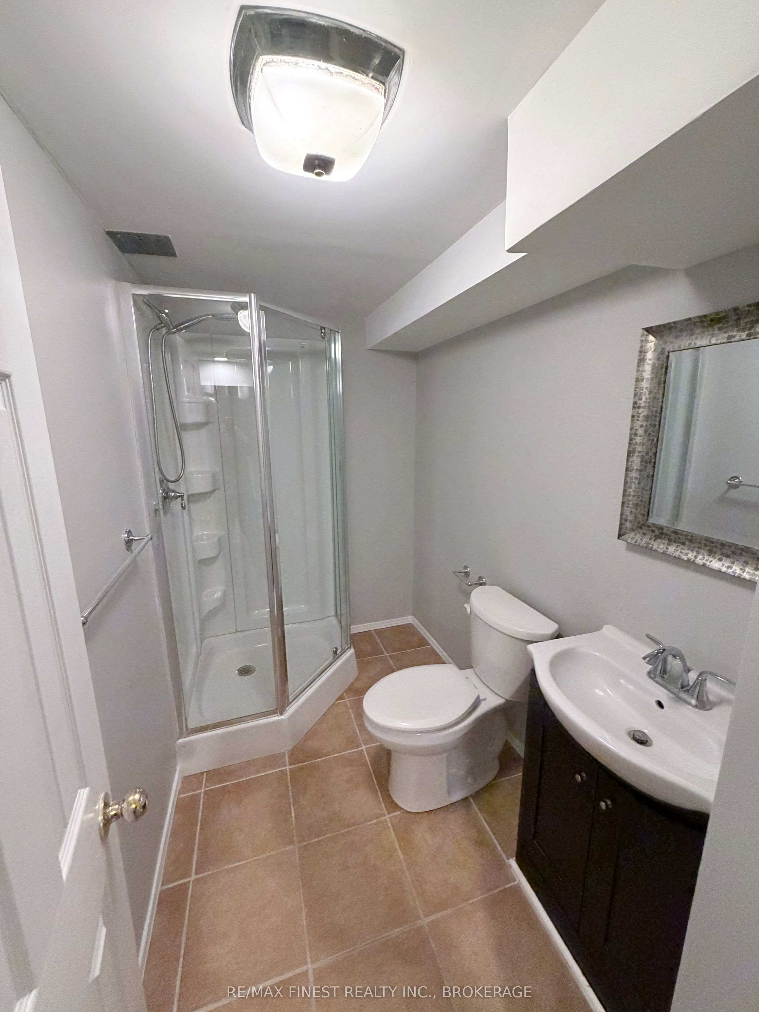 936 Killarney Crescent Property Photo 20