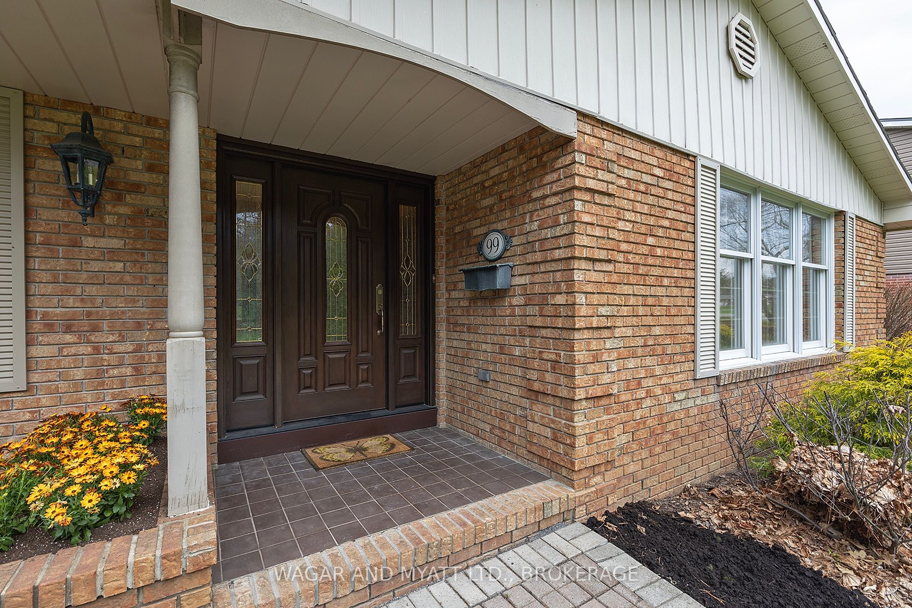 99 River Road Property Photo 2