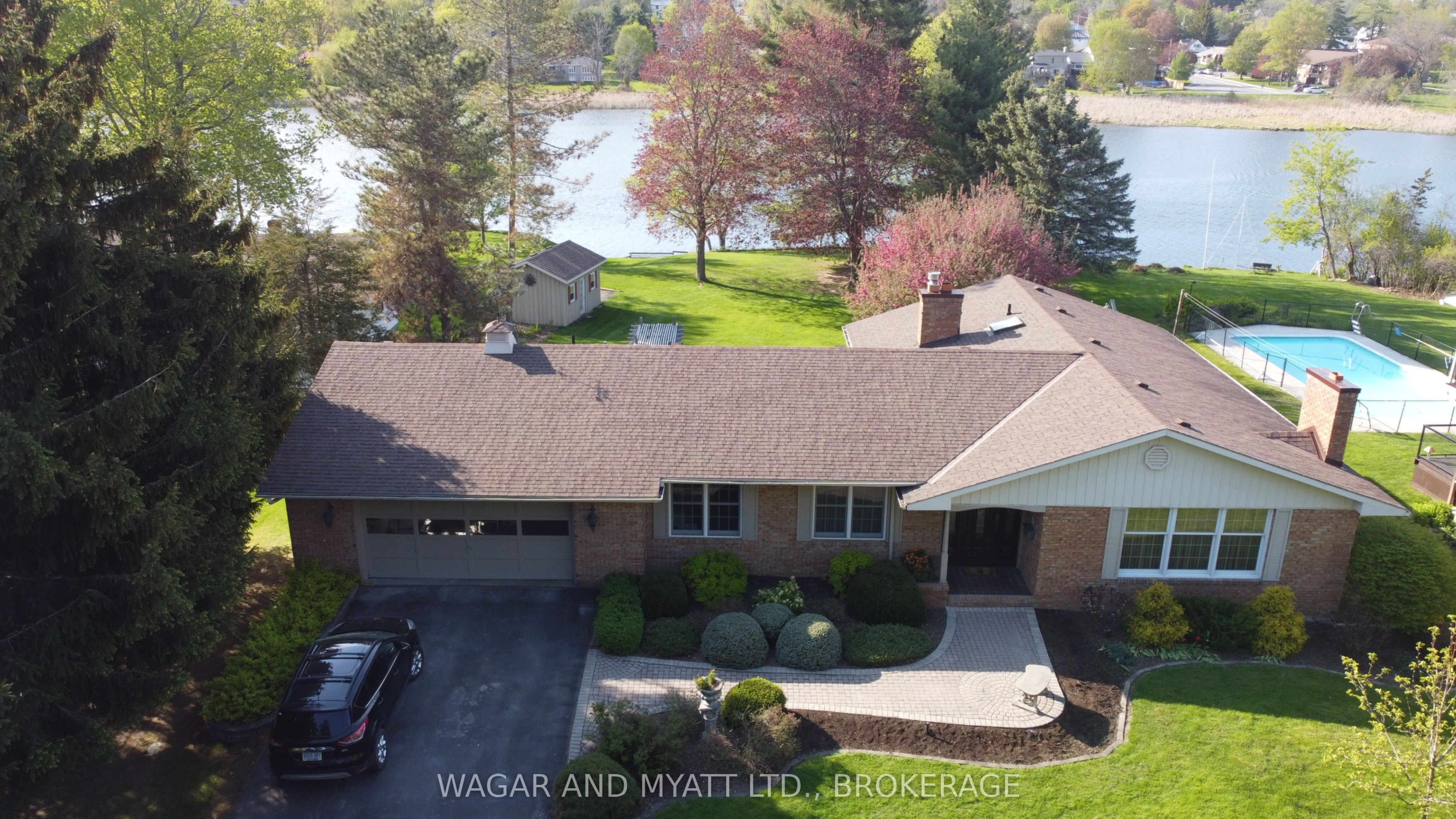 99 River Road Property Photo 3