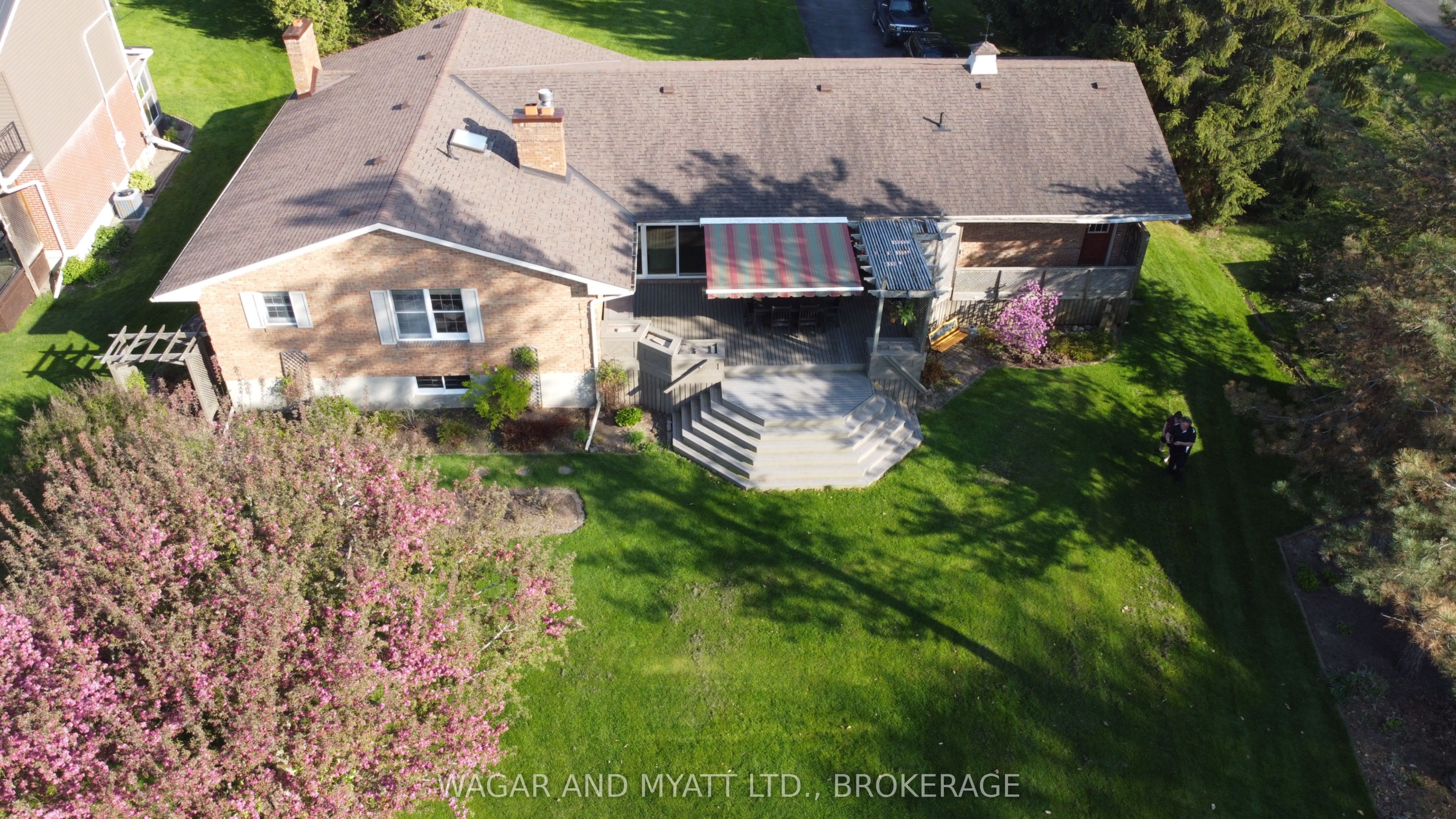 99 River Road Property Photo 4