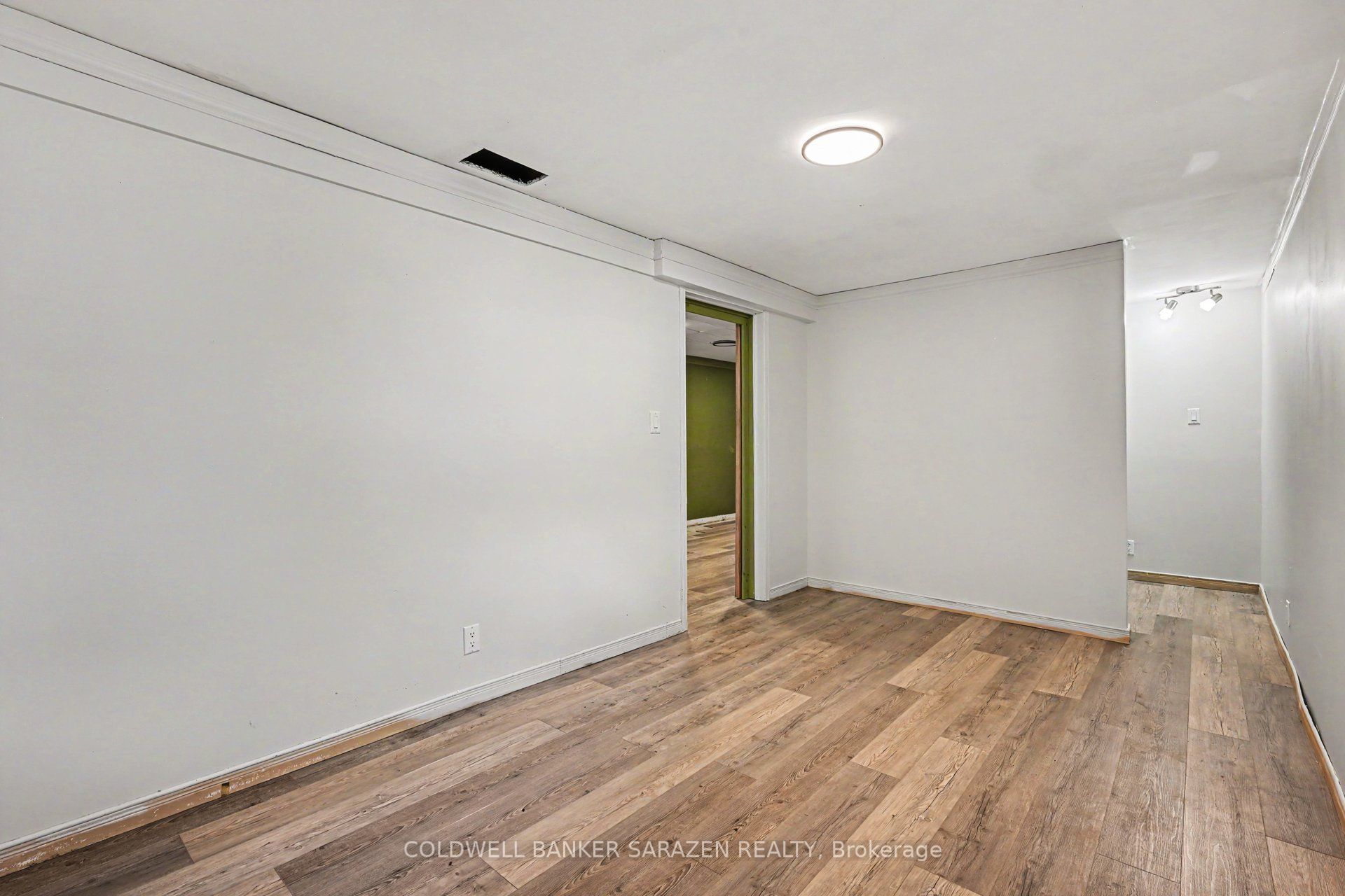 32 Phillips Street Property Photo 26