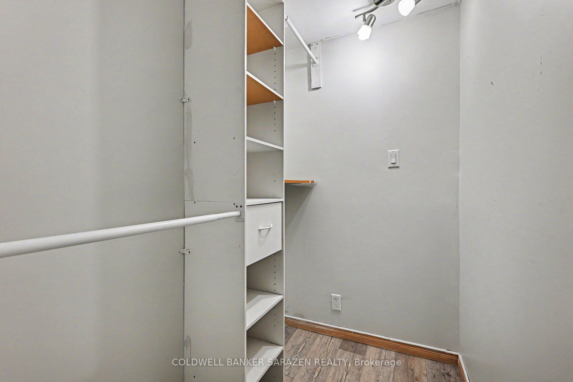 32 Phillips Street Property Photo 27