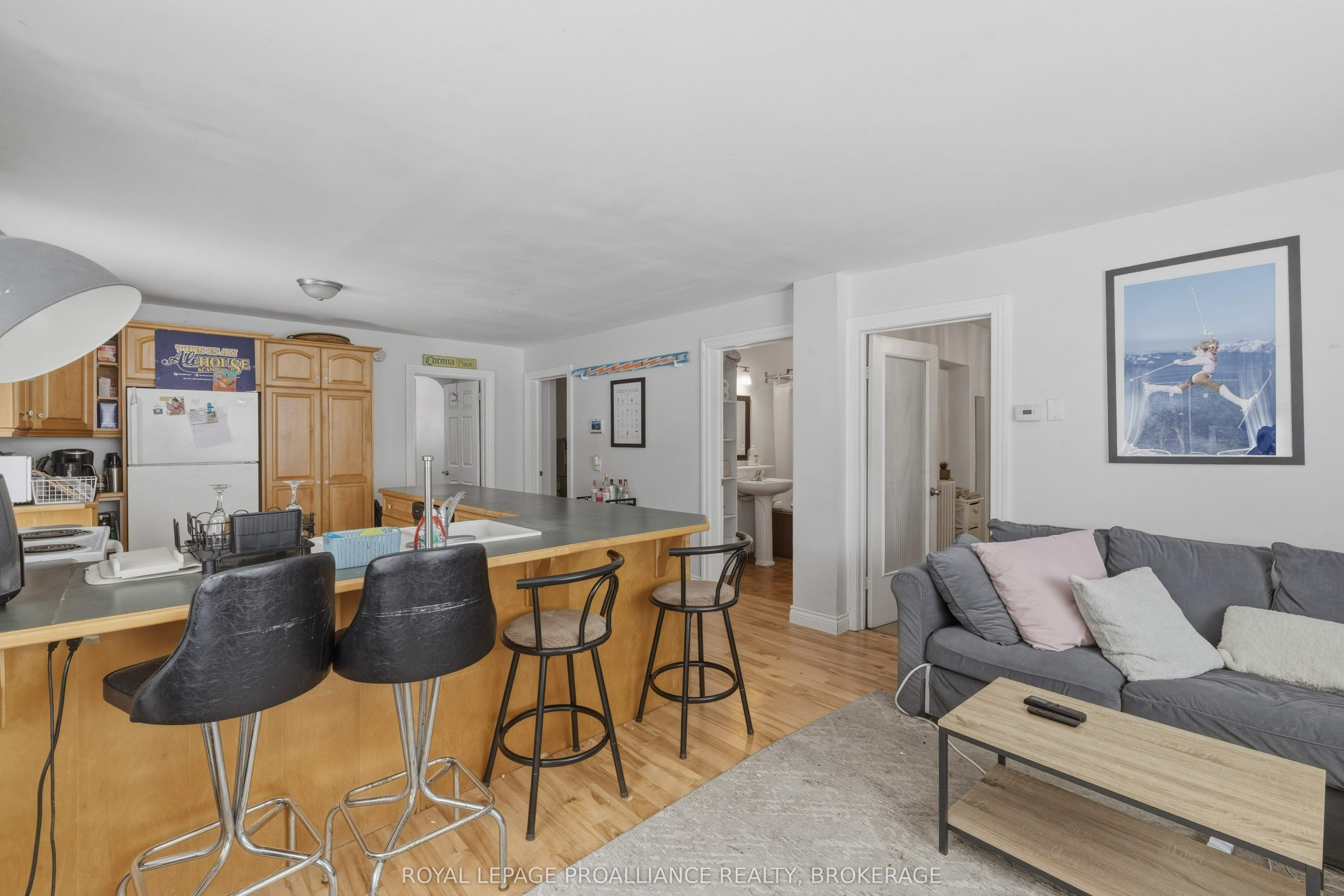 279 Frontenac Street Property Photo 11