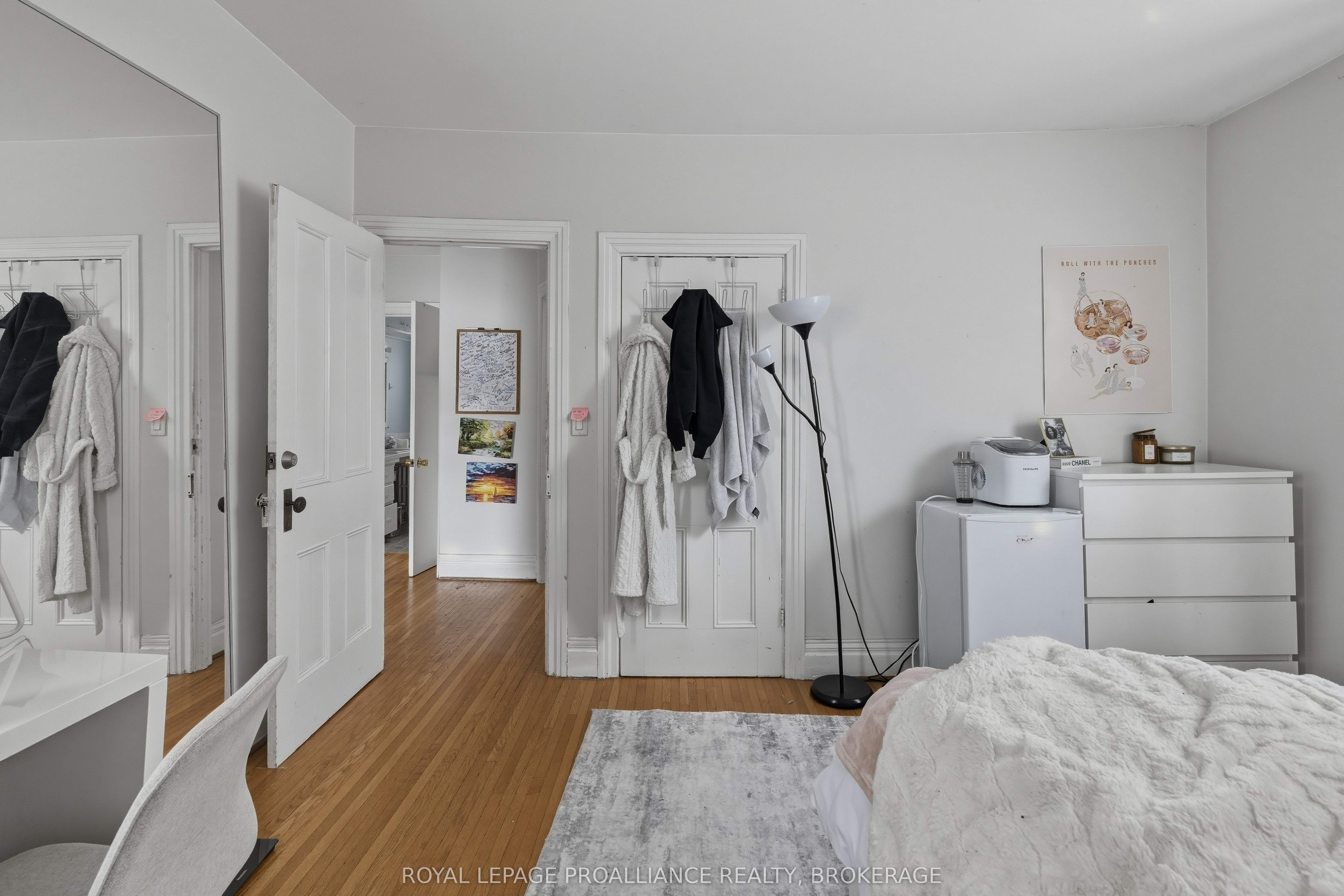 279 Frontenac Street Property Photo 17