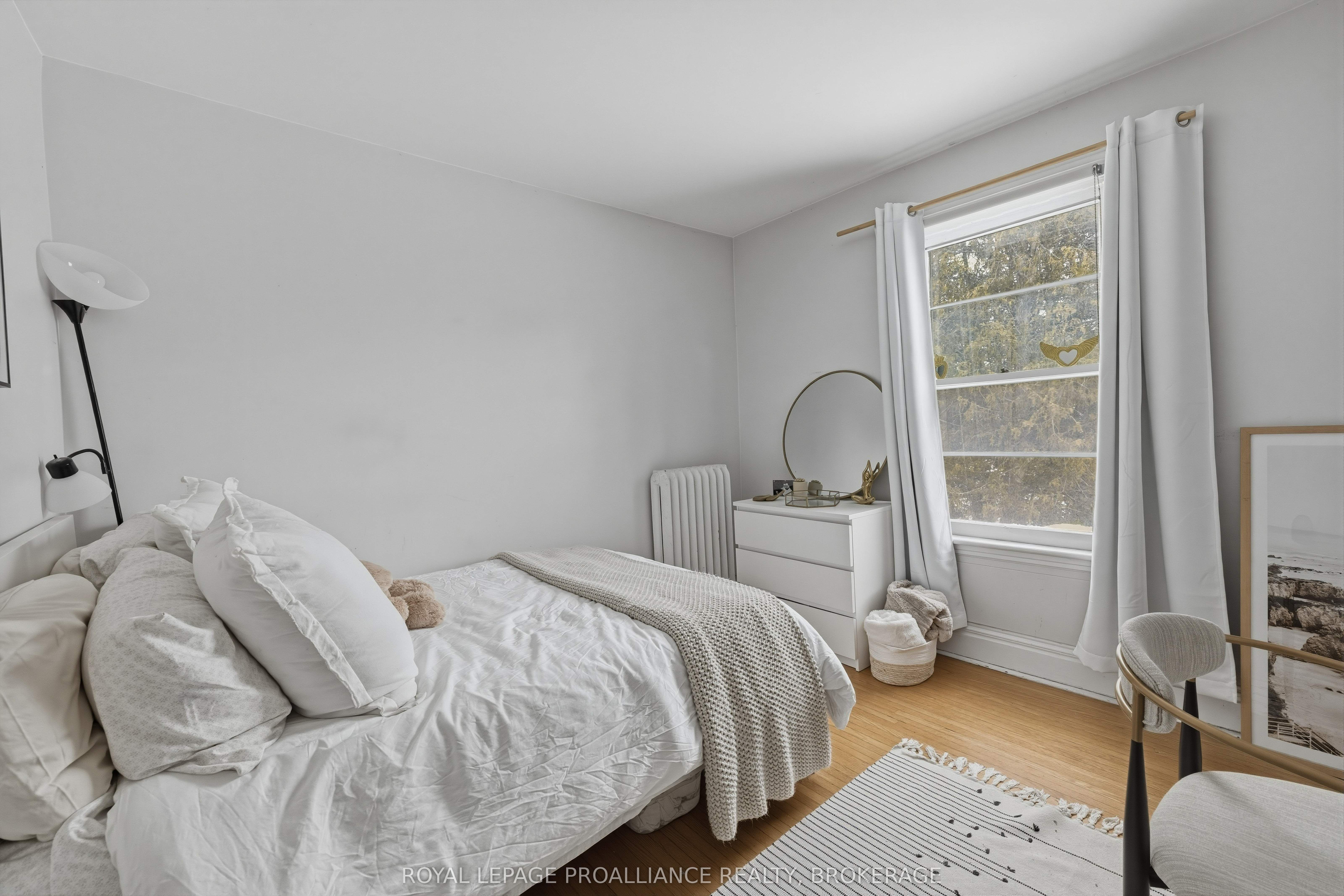 279 Frontenac Street Property Photo 20