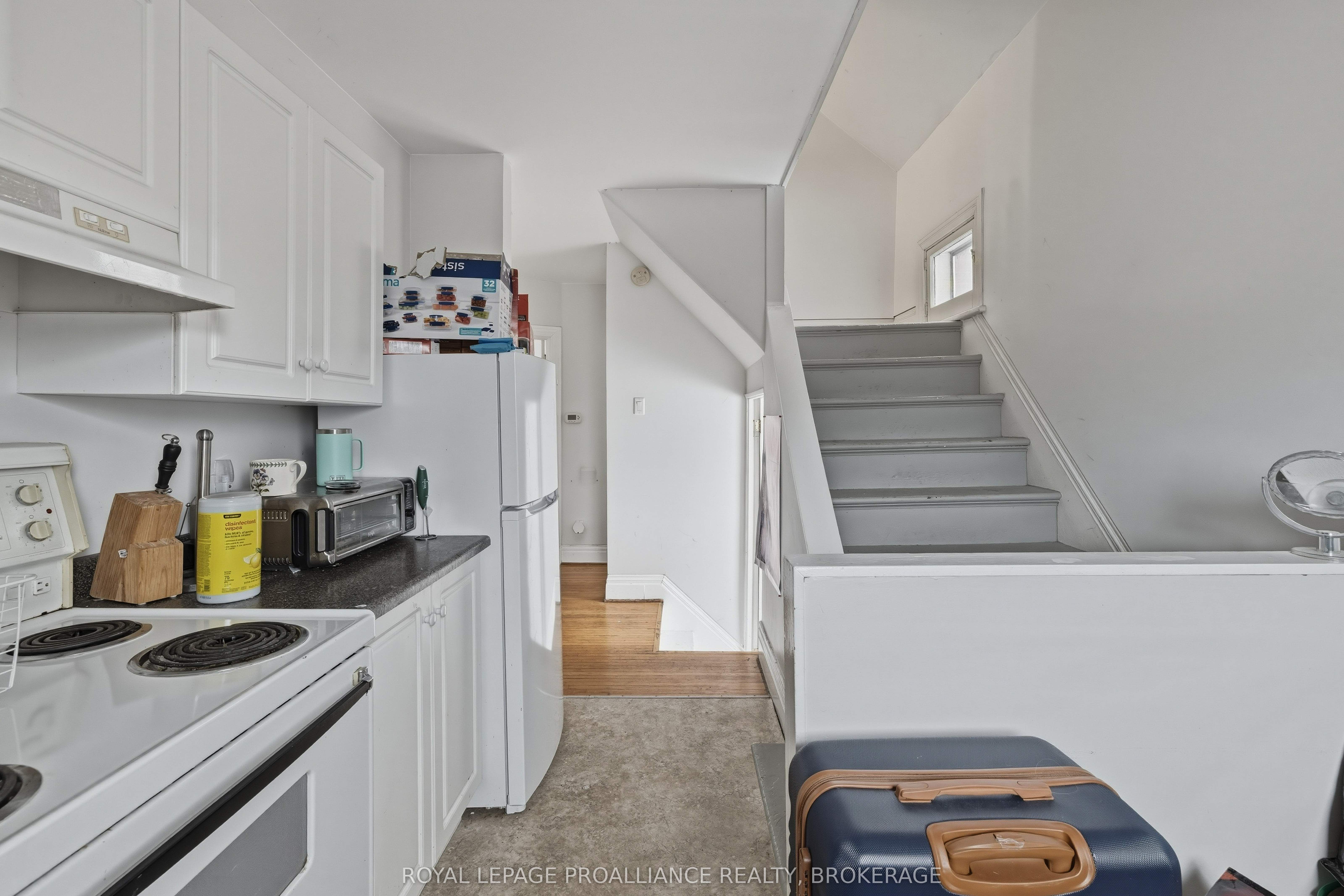 279 Frontenac Street Property Photo 22