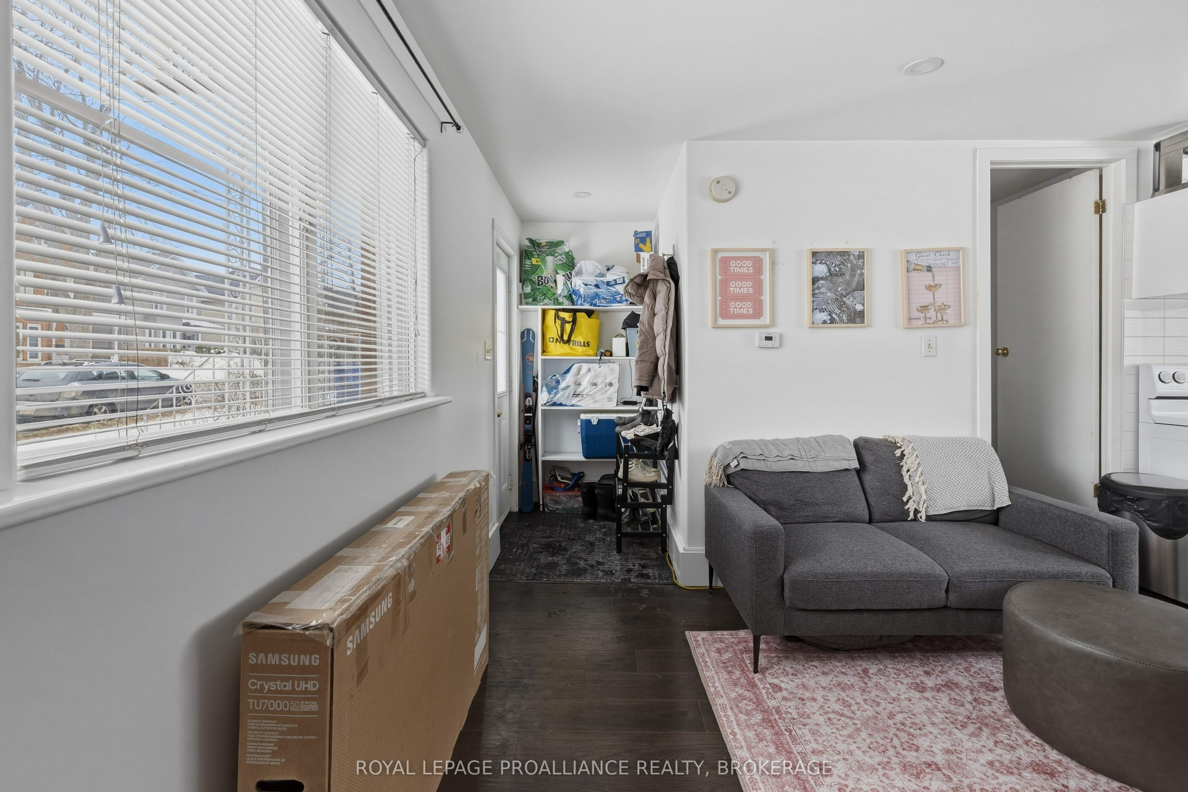 279 Frontenac Street Property Photo 28