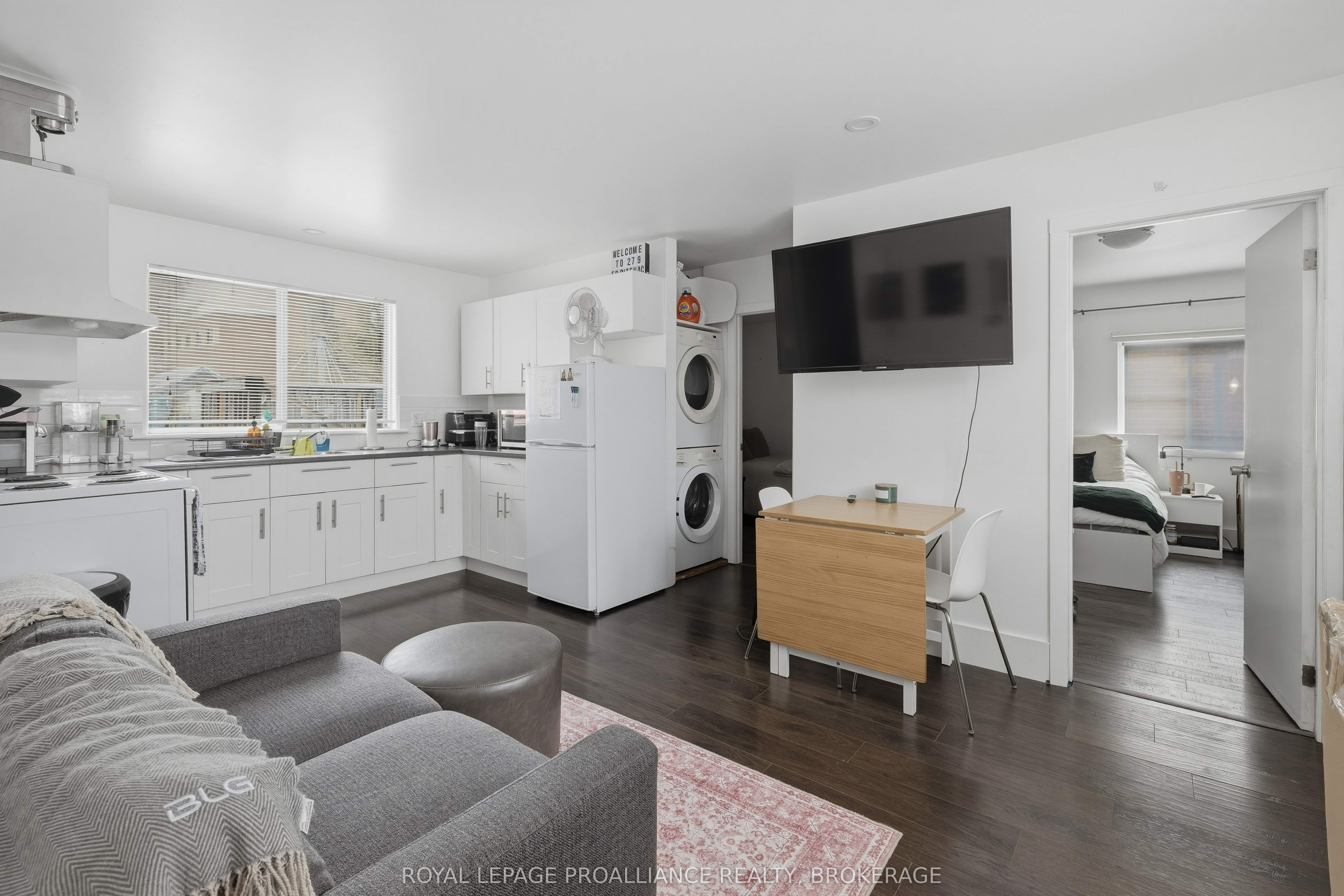 279 Frontenac Street Property Photo 29