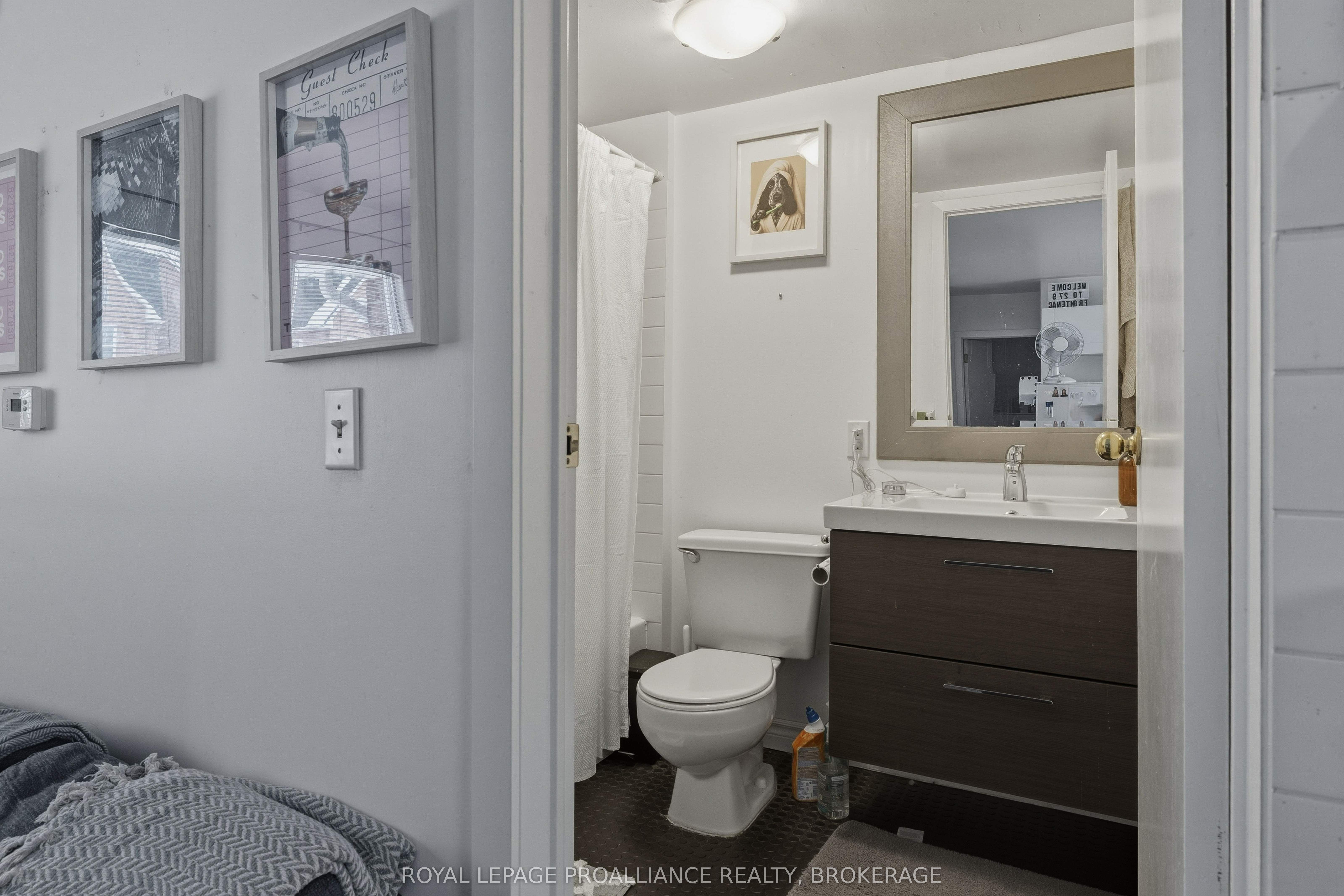 279 Frontenac Street Property Photo 35