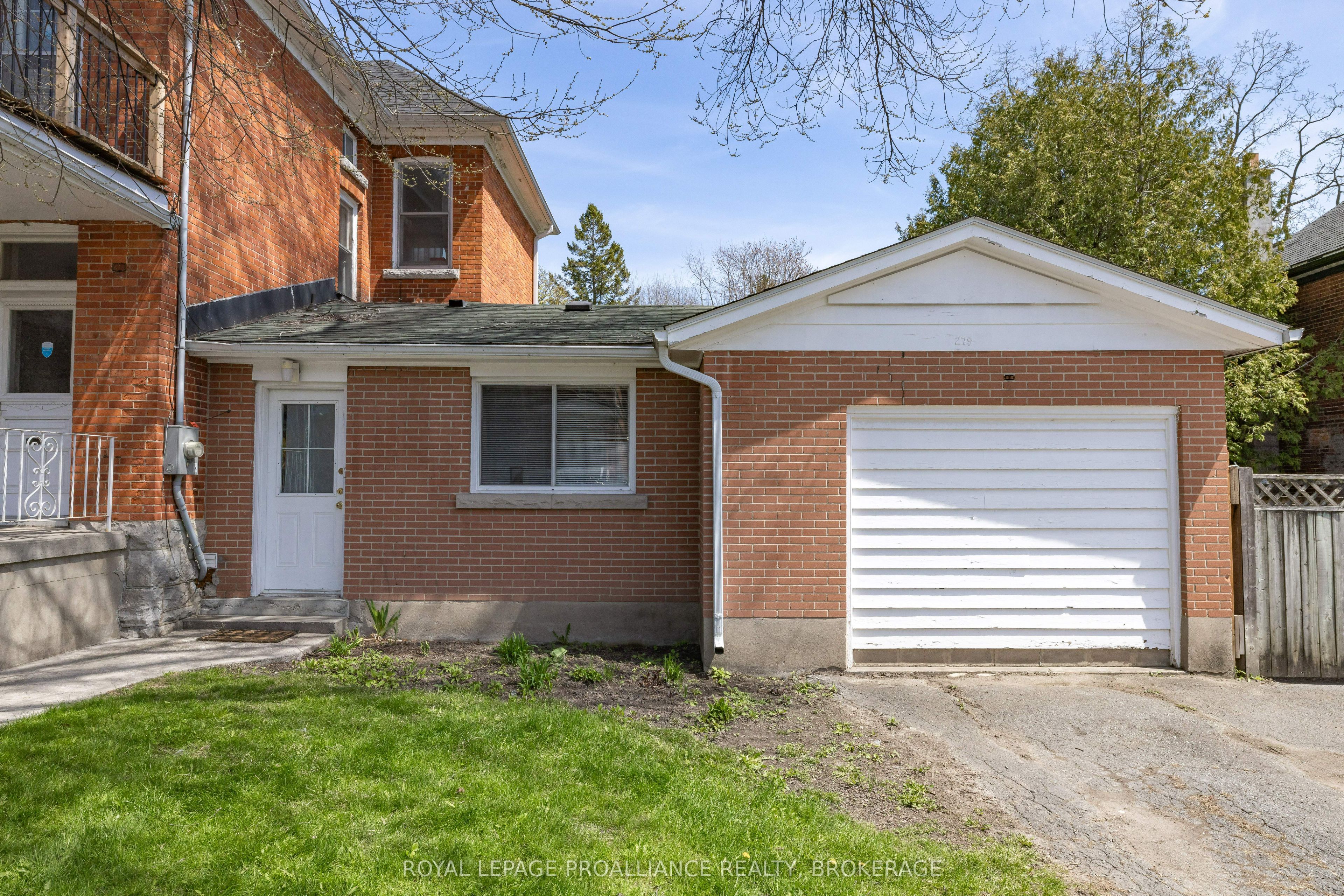 279 Frontenac Street Property Photo 37