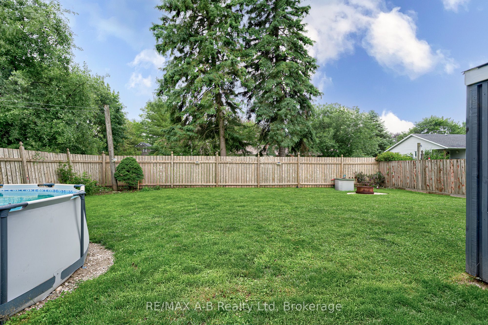 40 Blenheim Street Property Photo 37